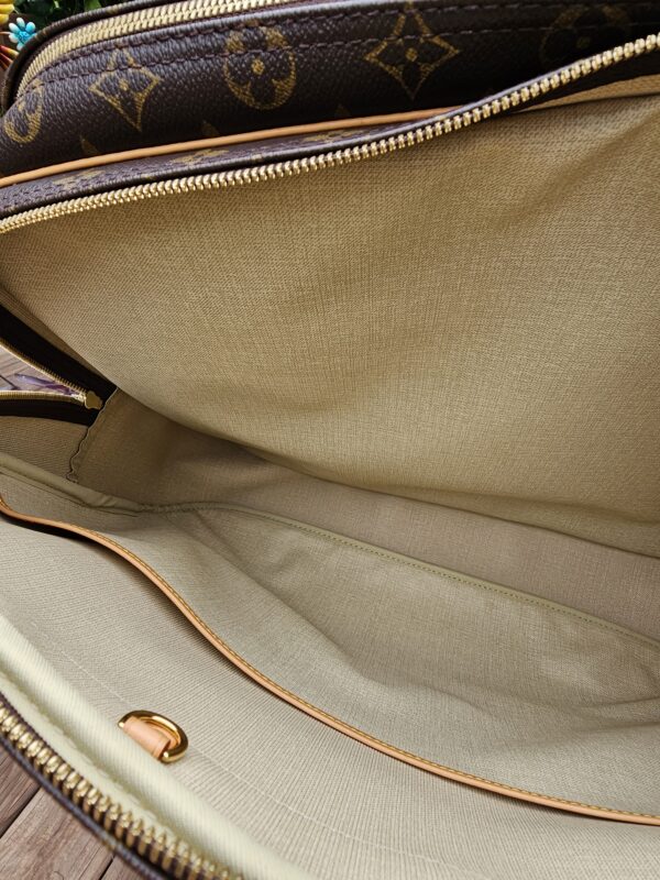 Alize 24 Soft Suitcase - Image 14