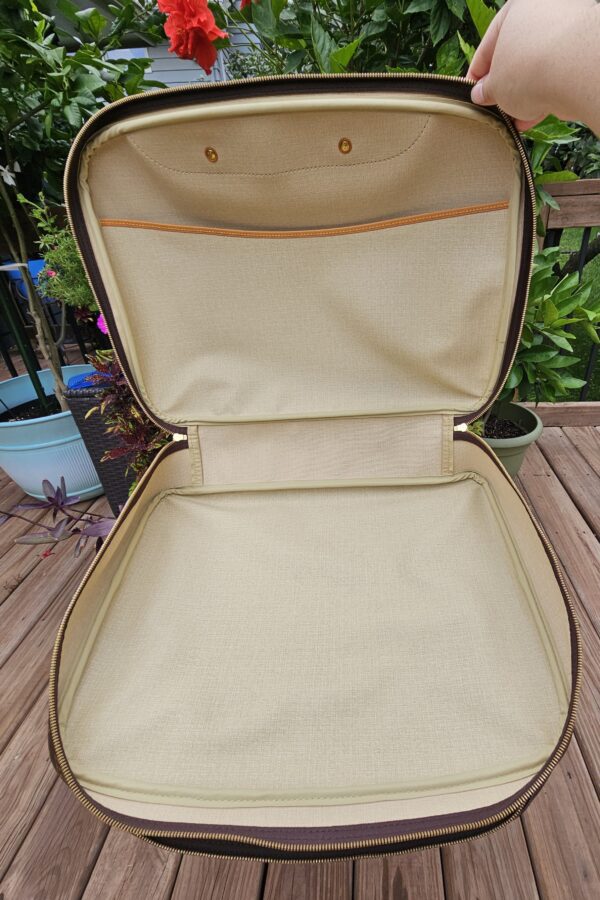 Alize 24 Soft Suitcase - Image 18