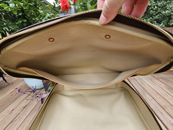 Alize 24 Soft Suitcase - Image 19