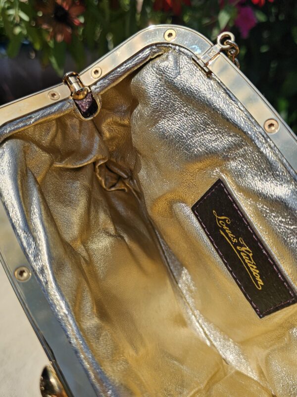 Aumoniere Clutch - Image 13