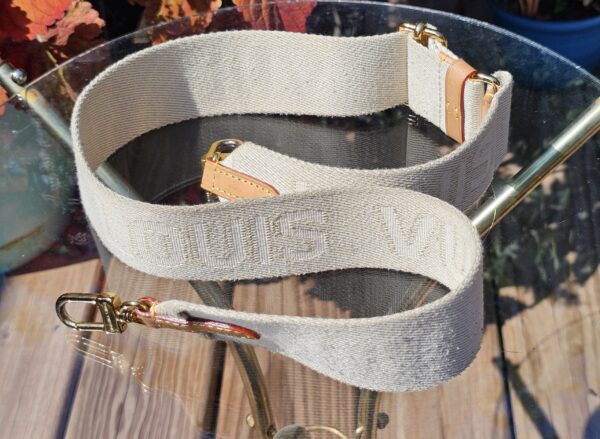 Highrise Bumbag - Image 14