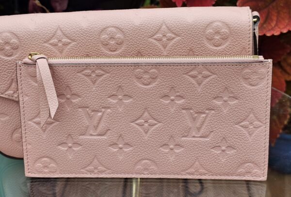 Felicie Pochette Crossbody - Image 20