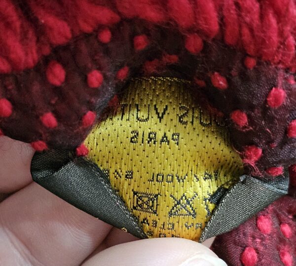 Logomania Wool Scarf Red - Image 10