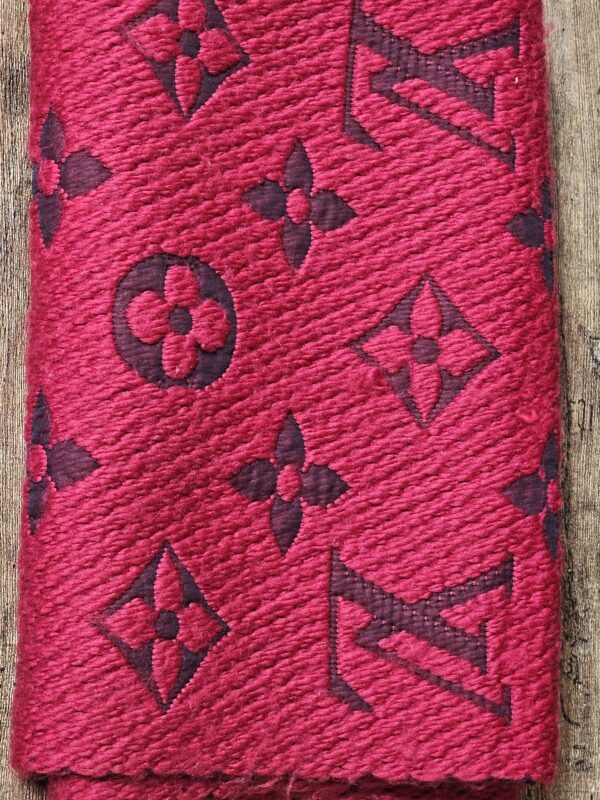 Logomania Wool Scarf Red - Image 11