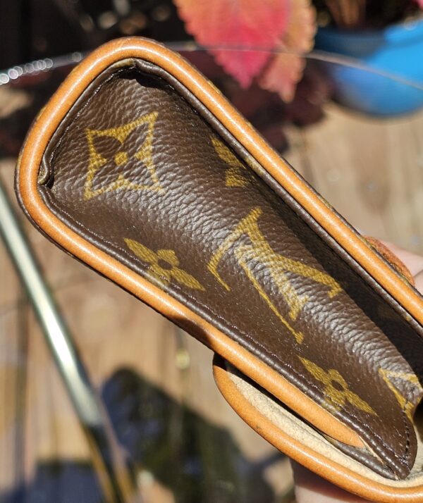 Florentine with Non Branded Belt - Image 7