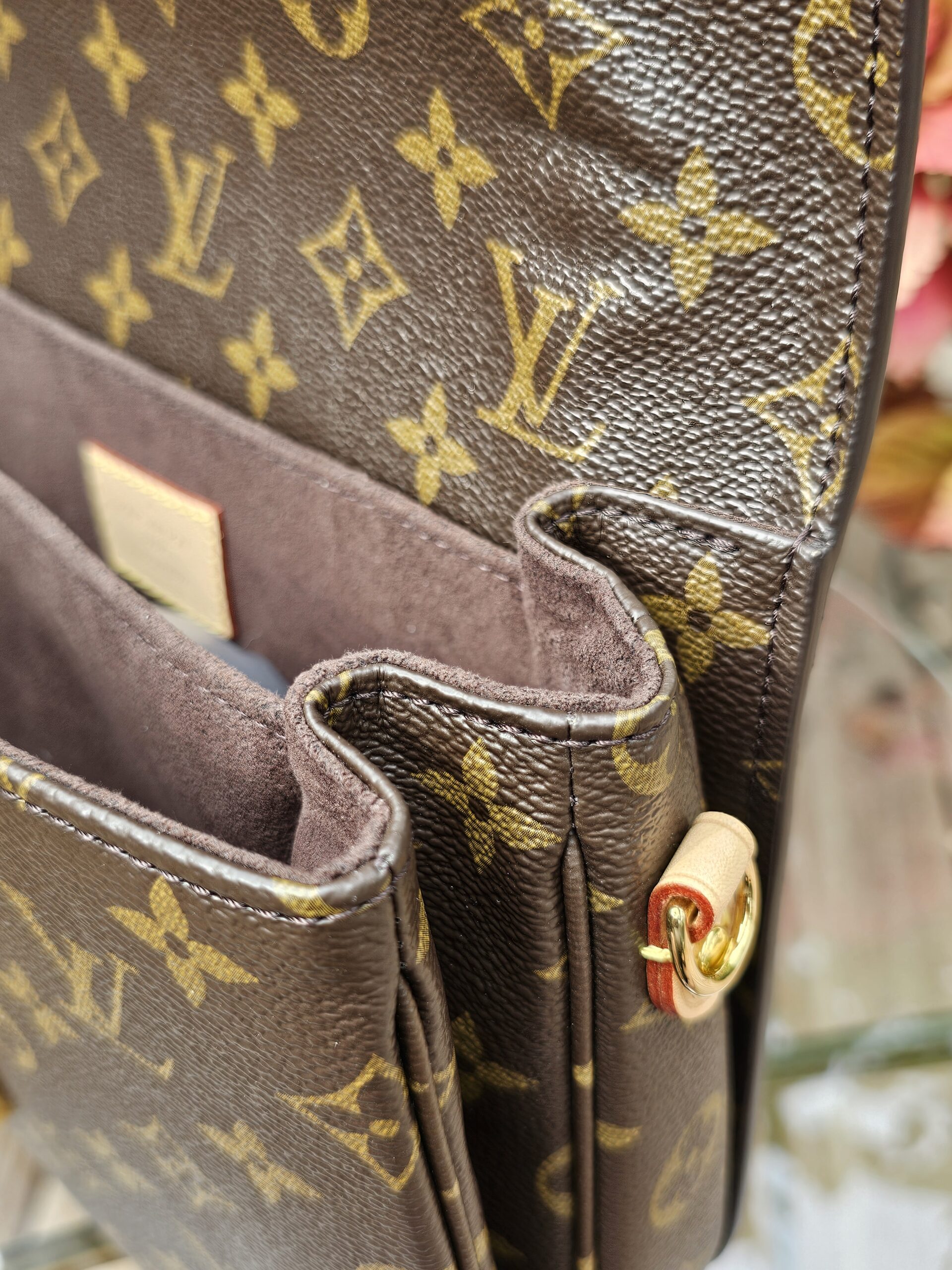 Pochette Metis Monogram - Image 19