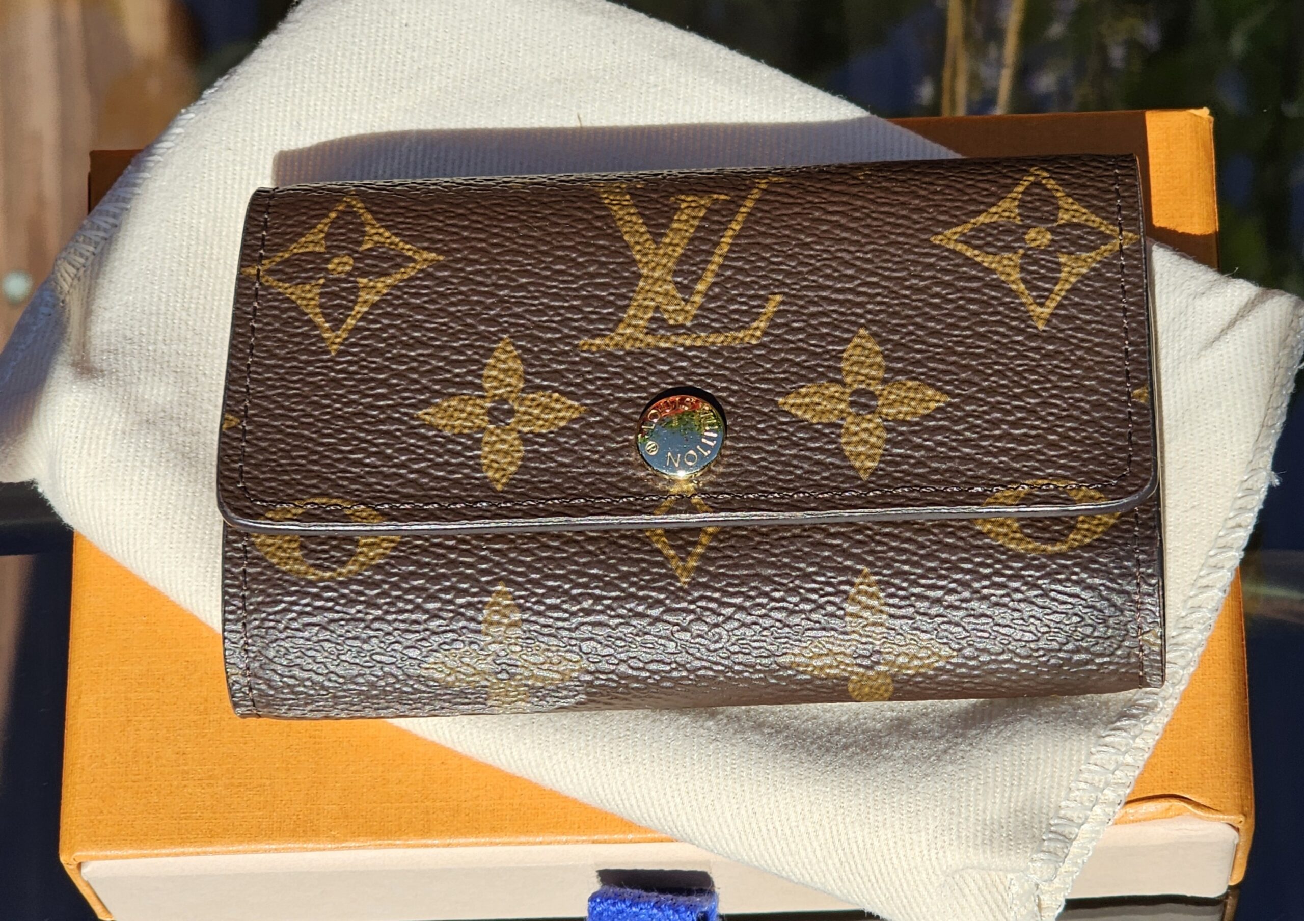 Monogram 6 key Holder