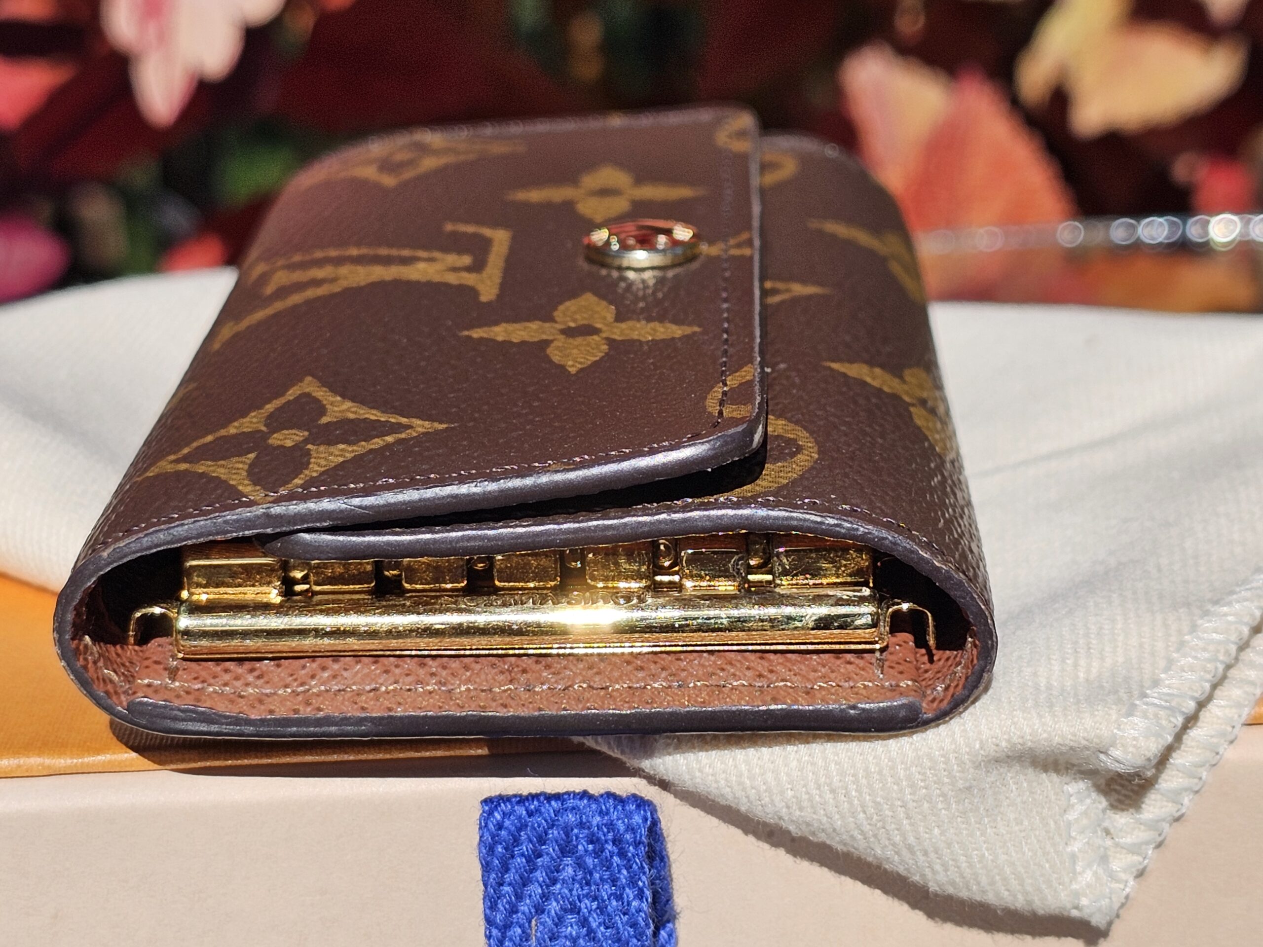 Monogram 6 key Holder - Image 4