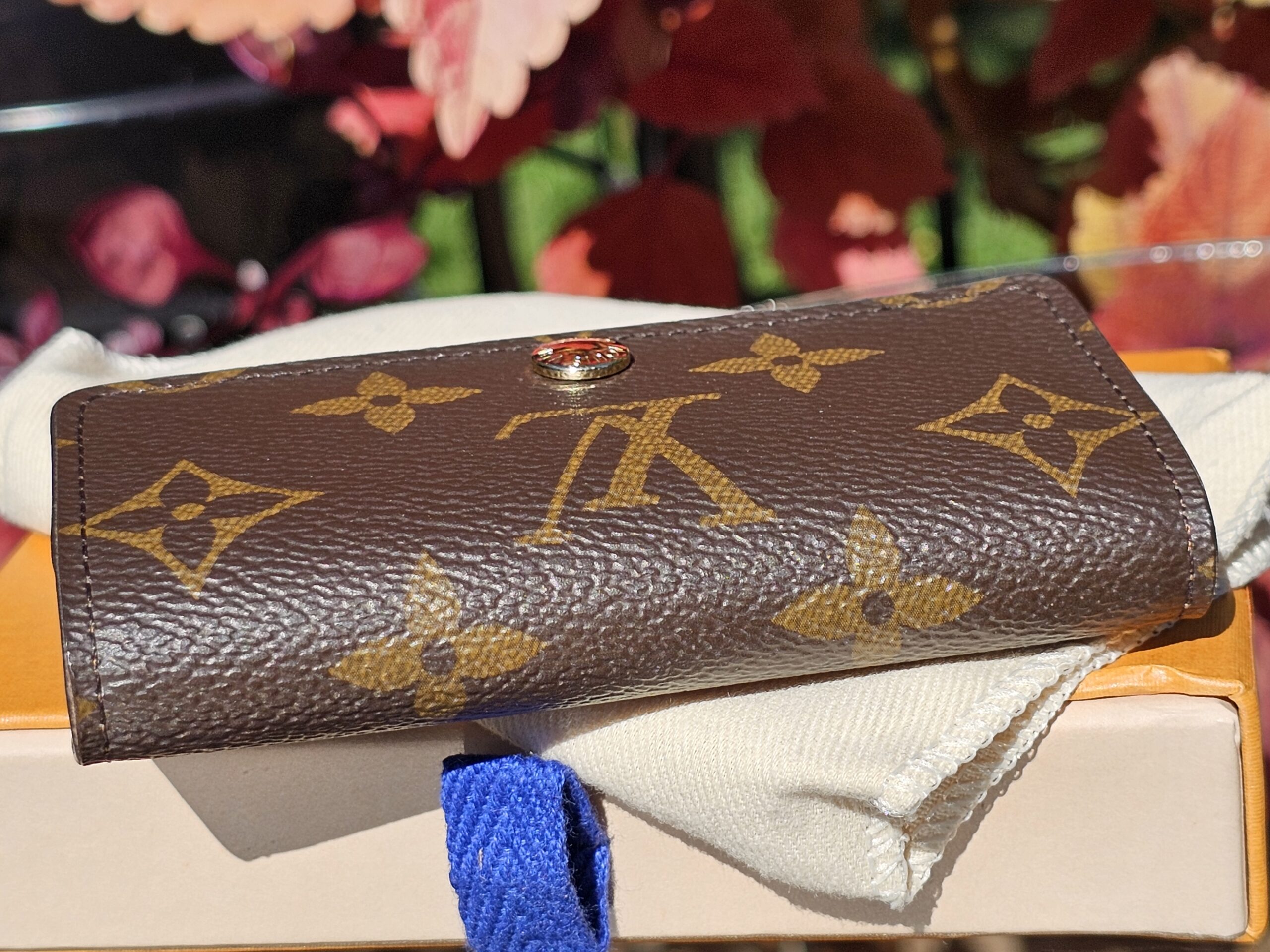 Monogram 6 key Holder - Image 7