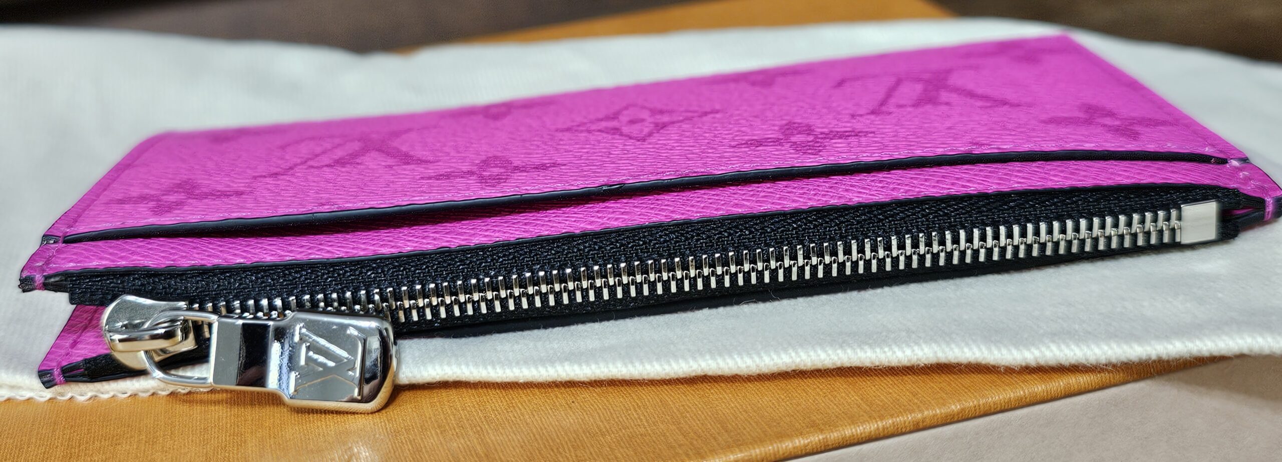 Pink Coin Card Holder - Image 6