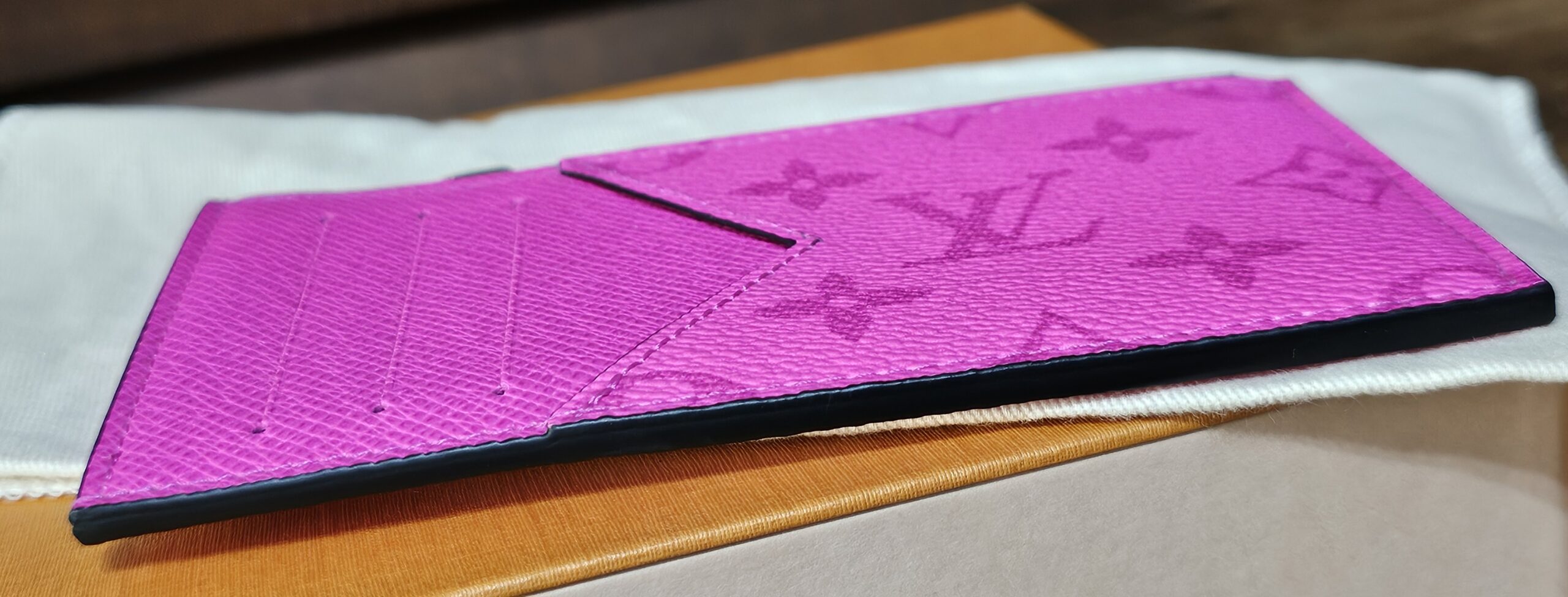 Pink Coin Card Holder - Image 7