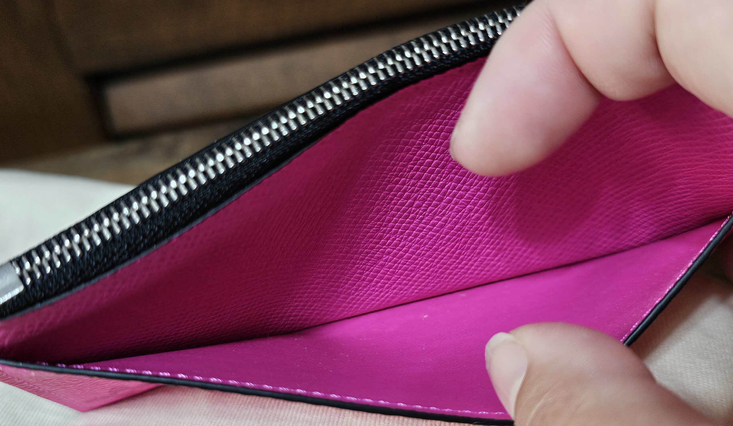 Pink Coin Card Holder - Image 9