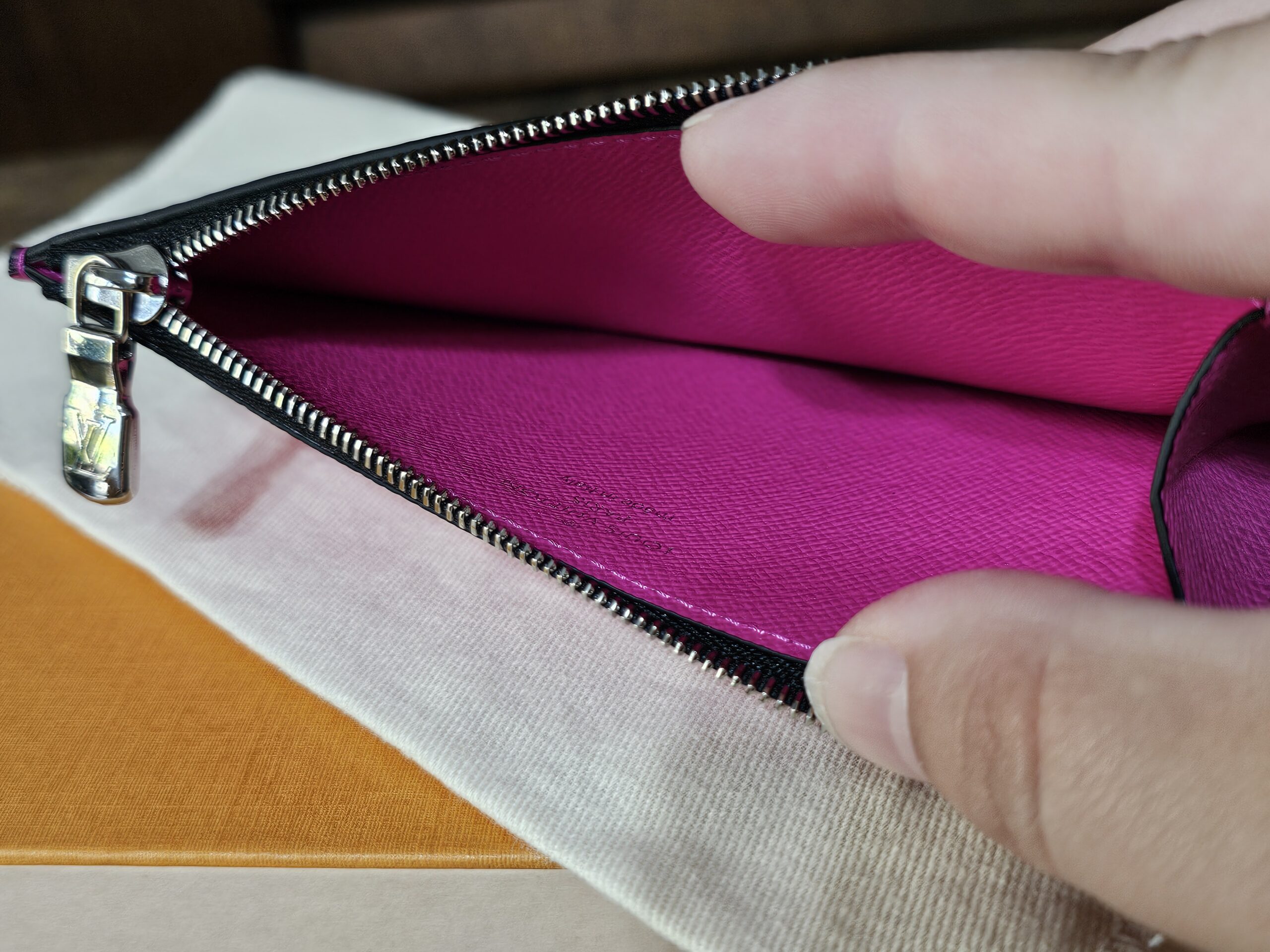 Pink Coin Card Holder - Image 10