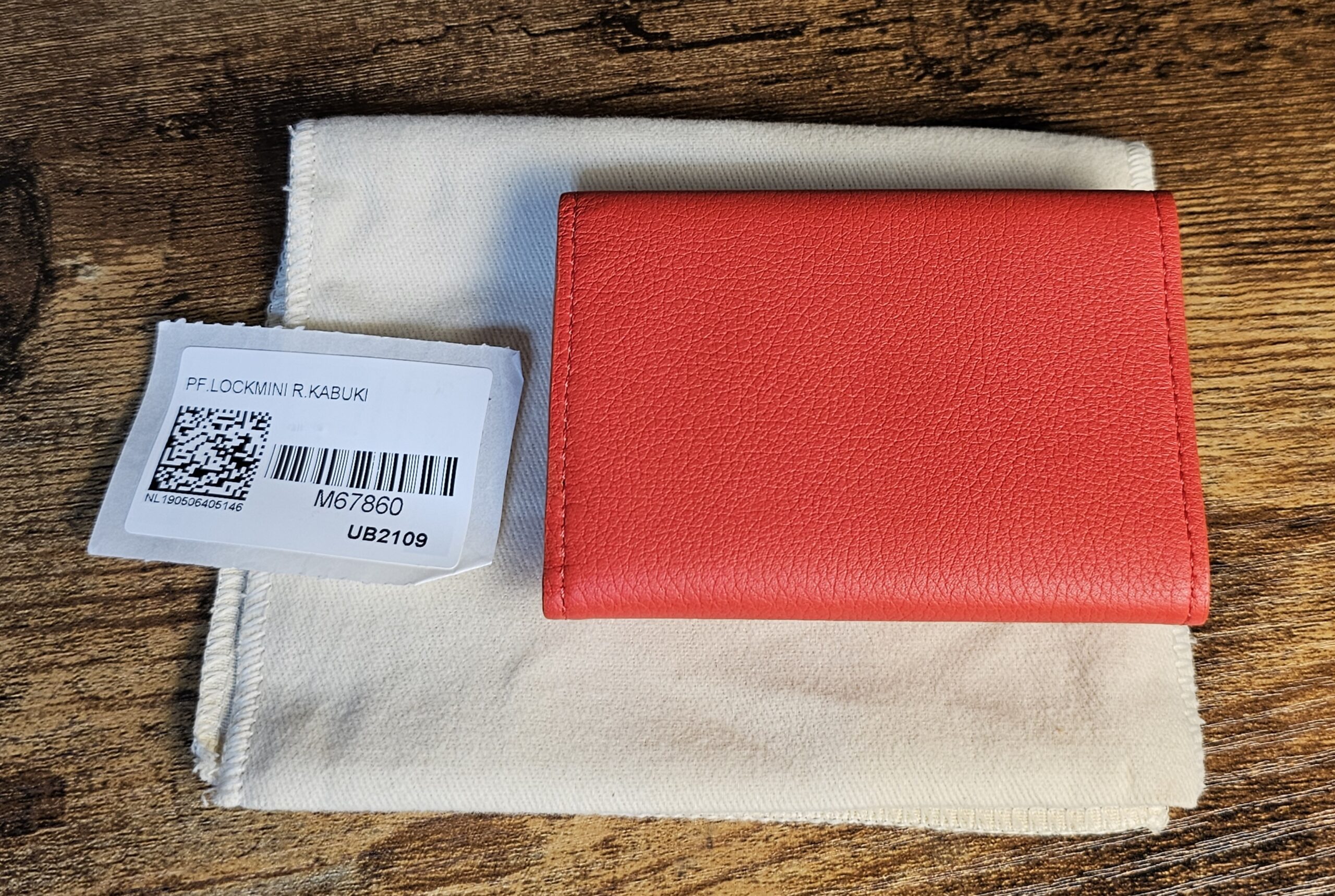 Lockme Mini Wallet Red - Image 3