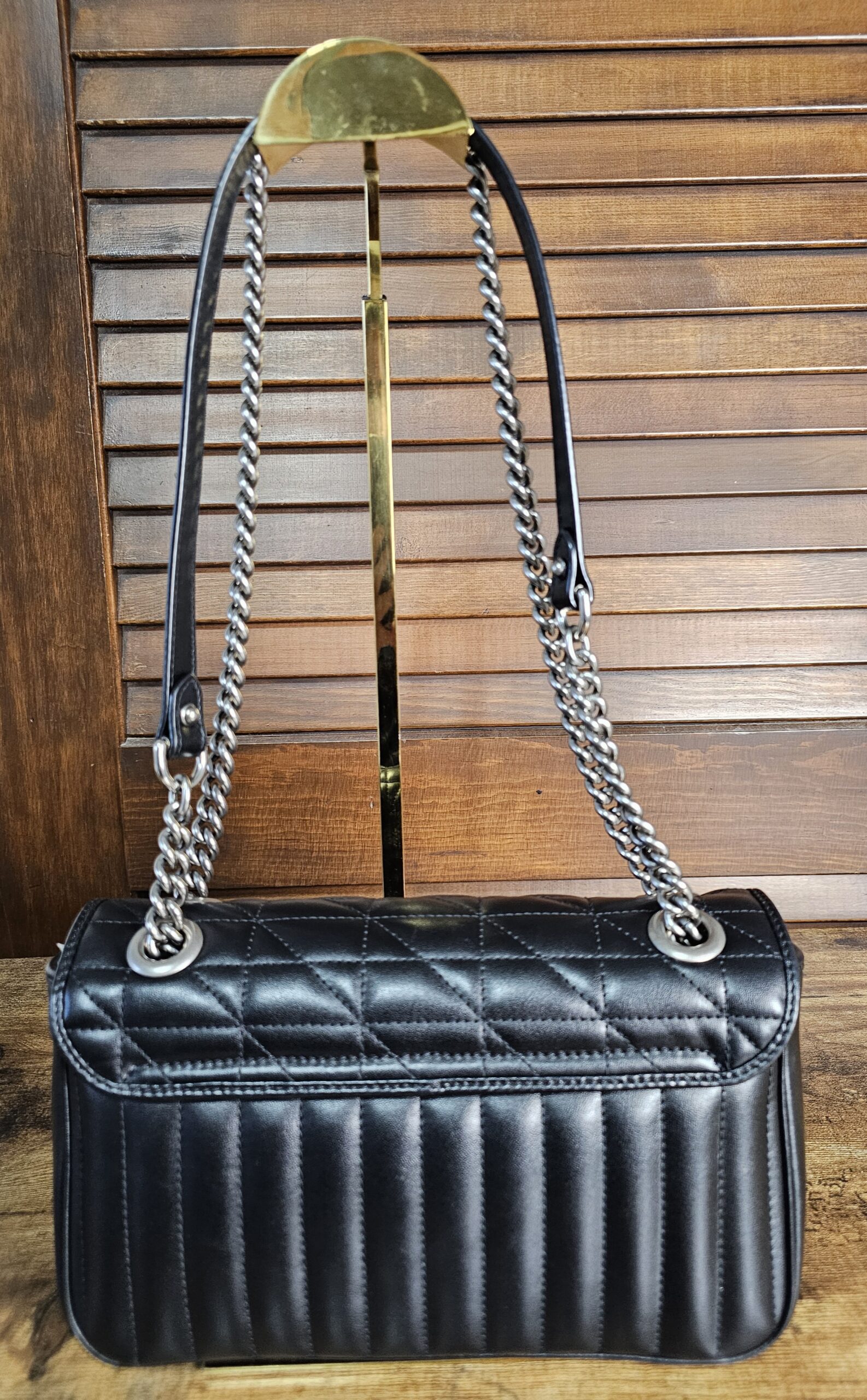 Aria Small Calfskin Black . - Image 3