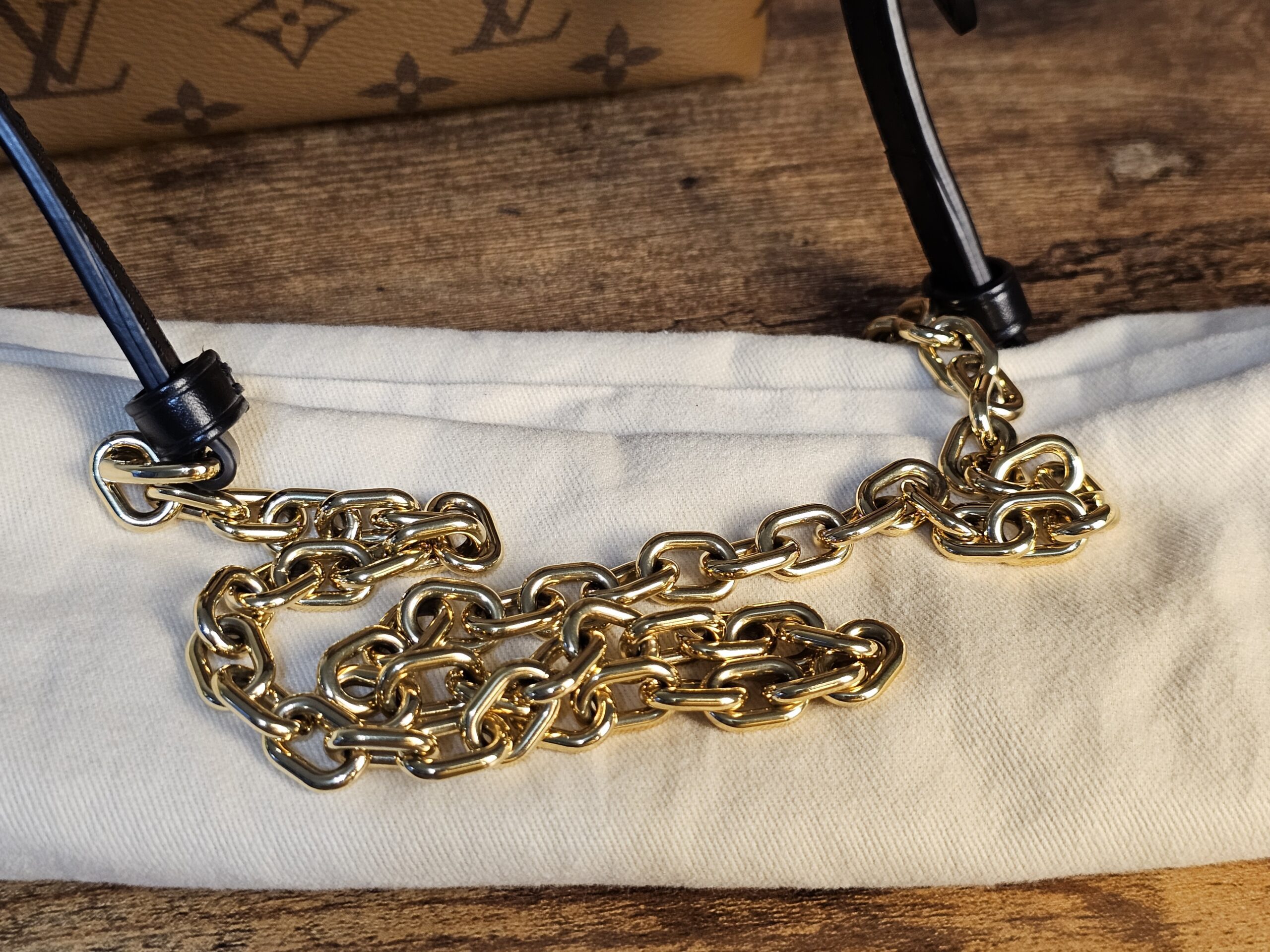 Atlantis BB - Image 19