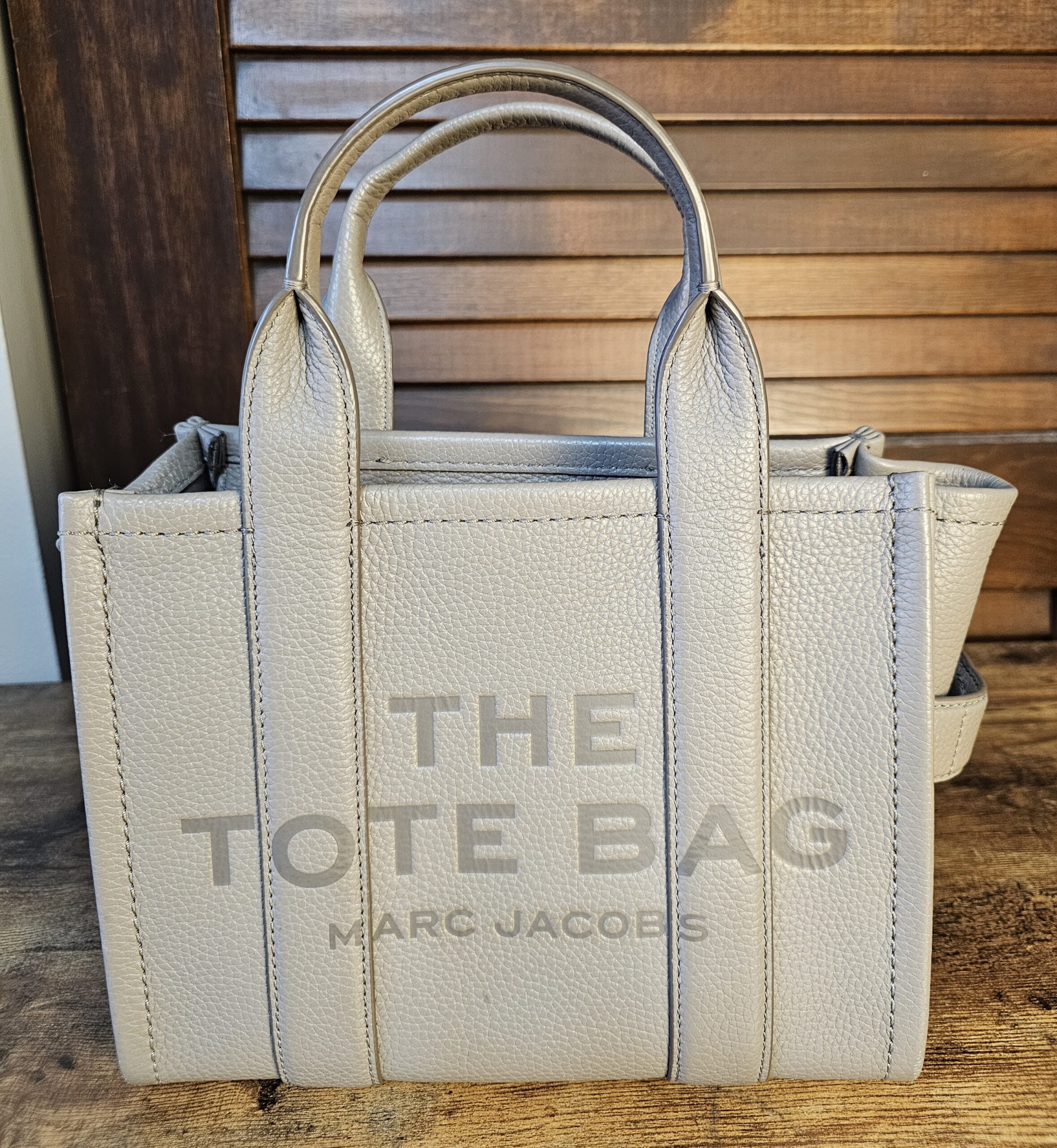 Small tote in Cement - Image 3