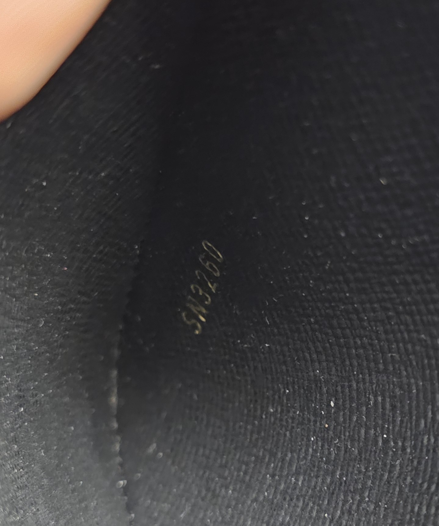 Trio Pouch Wrislet - Image 15