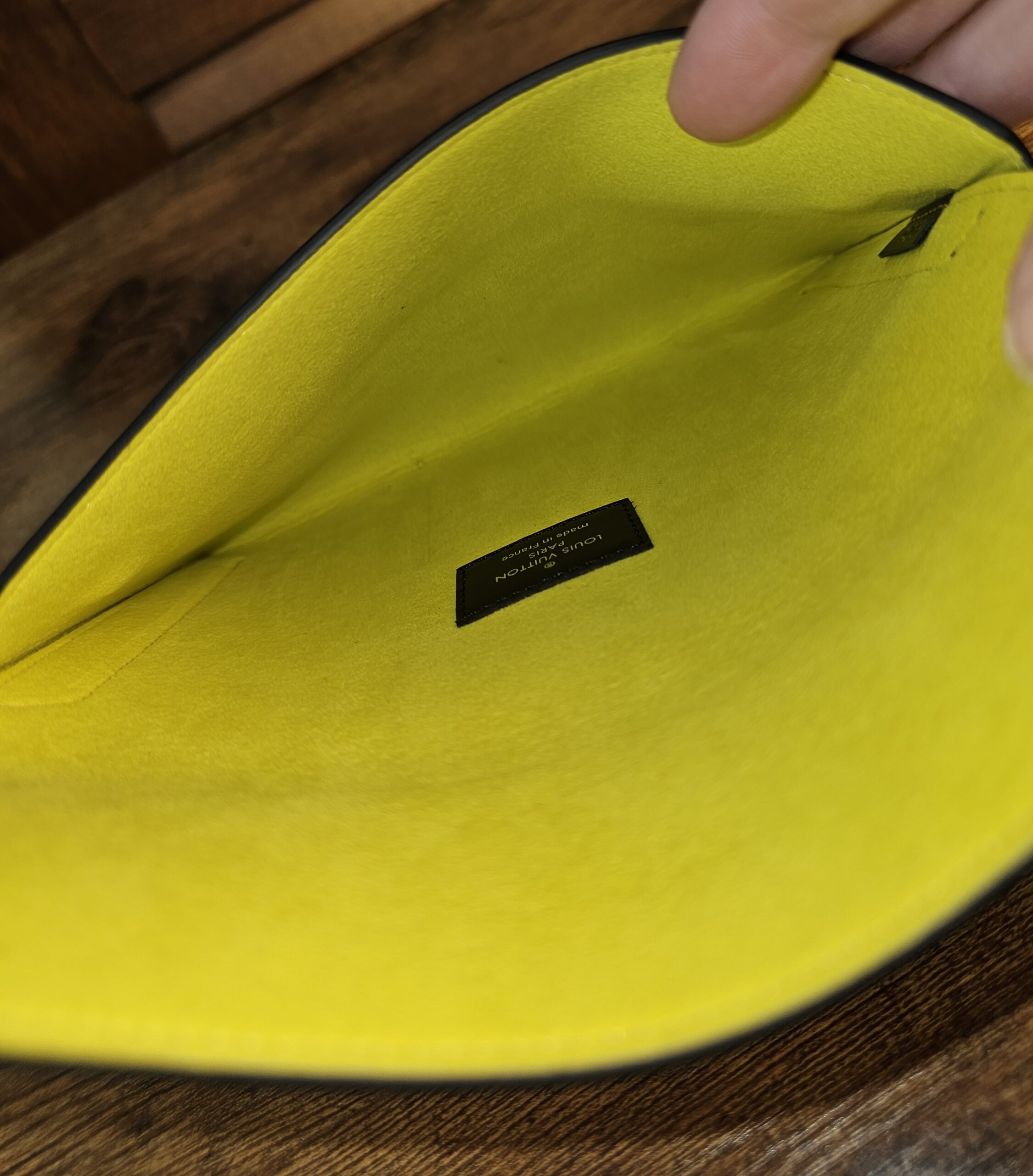 Alpha Pochette Set - Image 14