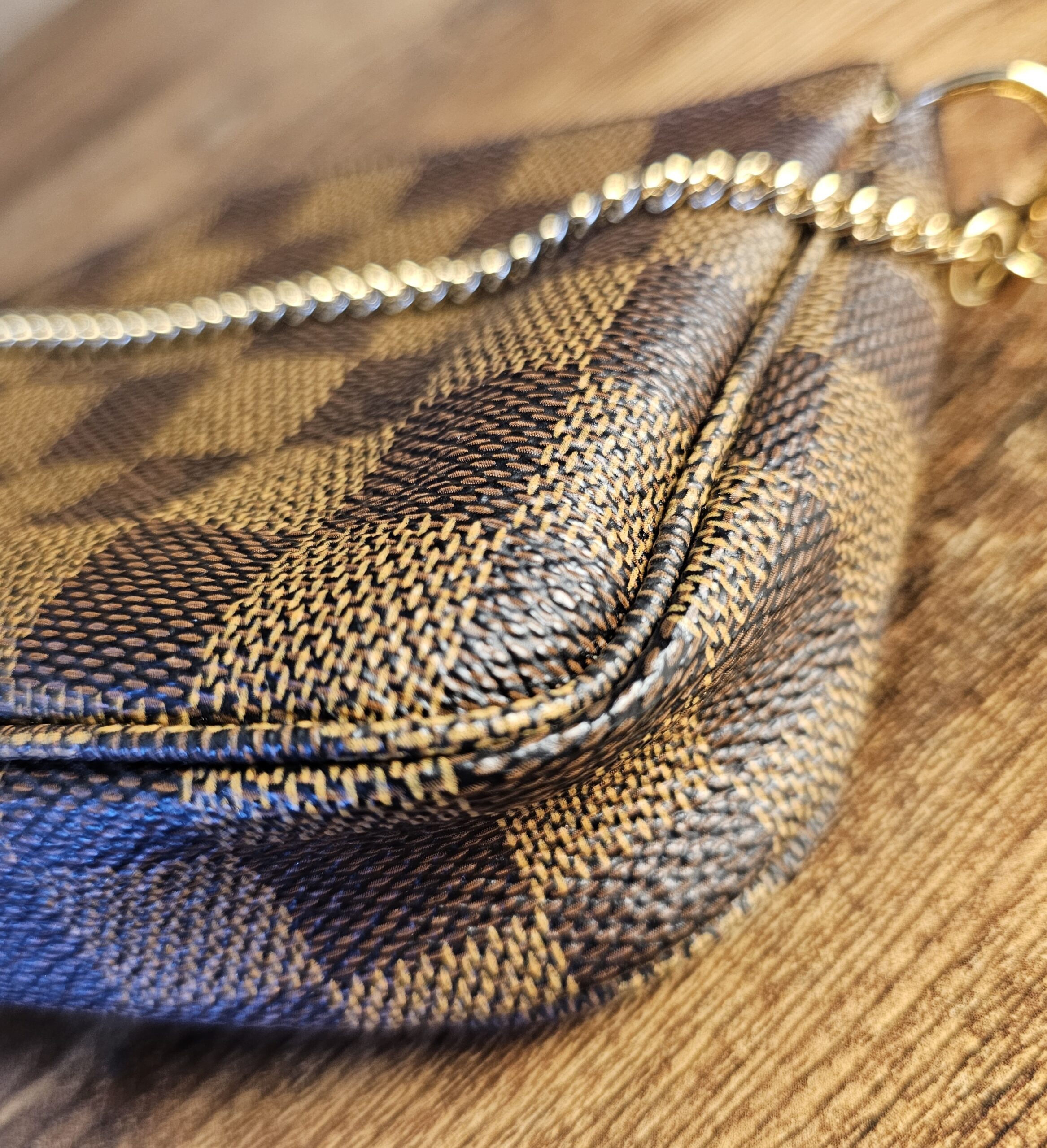 Bucket Pochette - Image 7