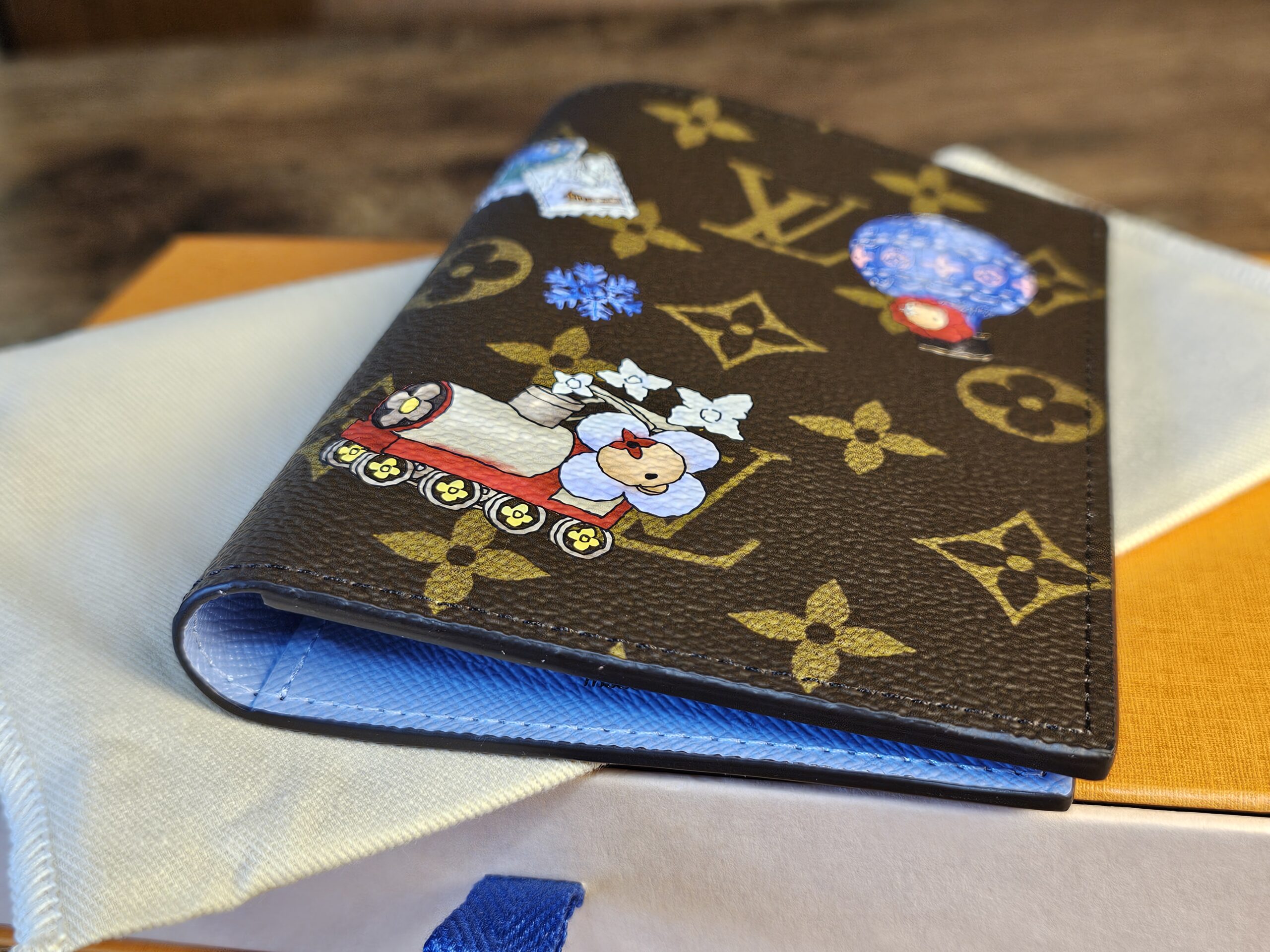 Passport Holder Blue Frost - Image 4