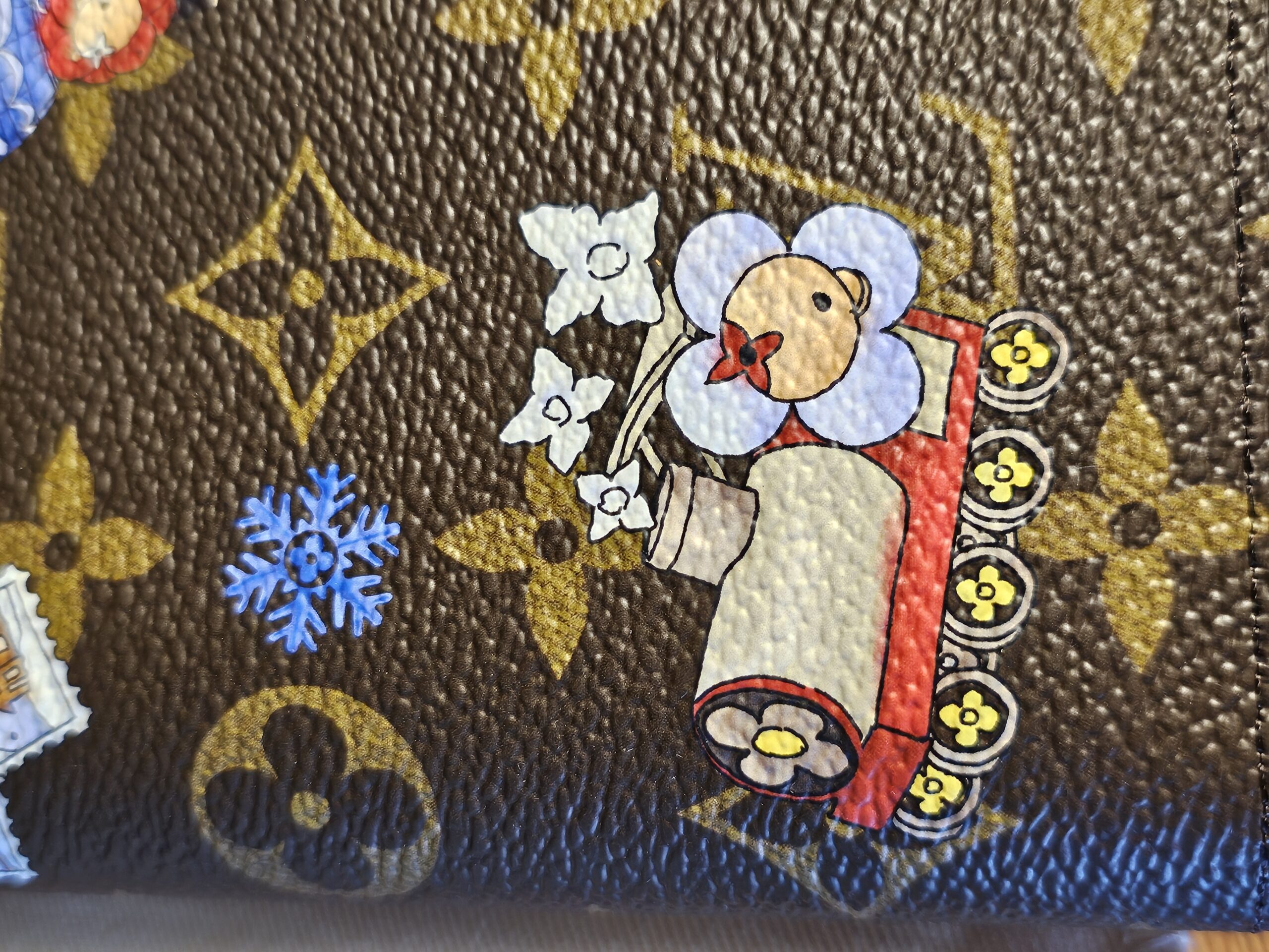 Passport Holder Blue Frost - Image 6