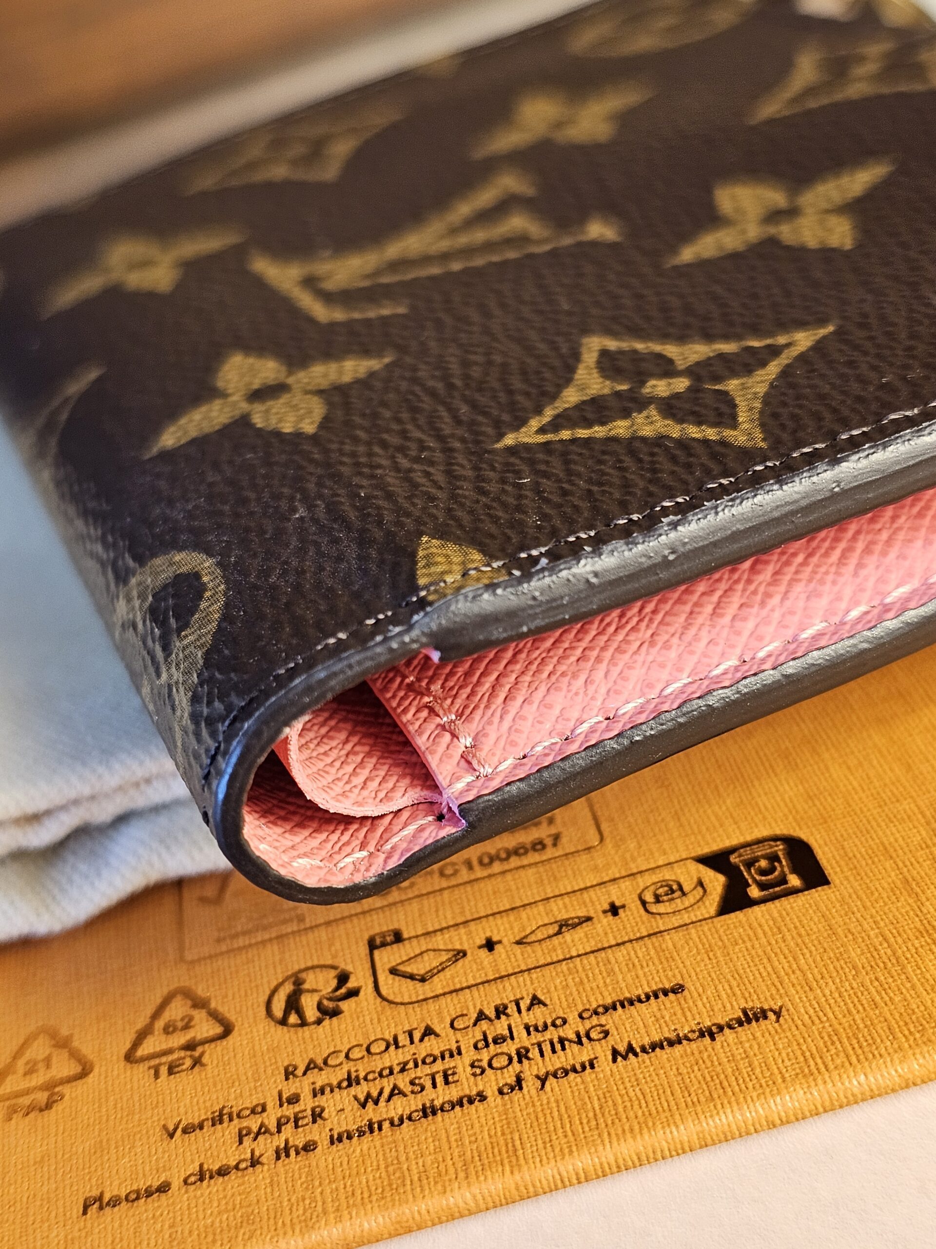 Lisa wallet - Image 14