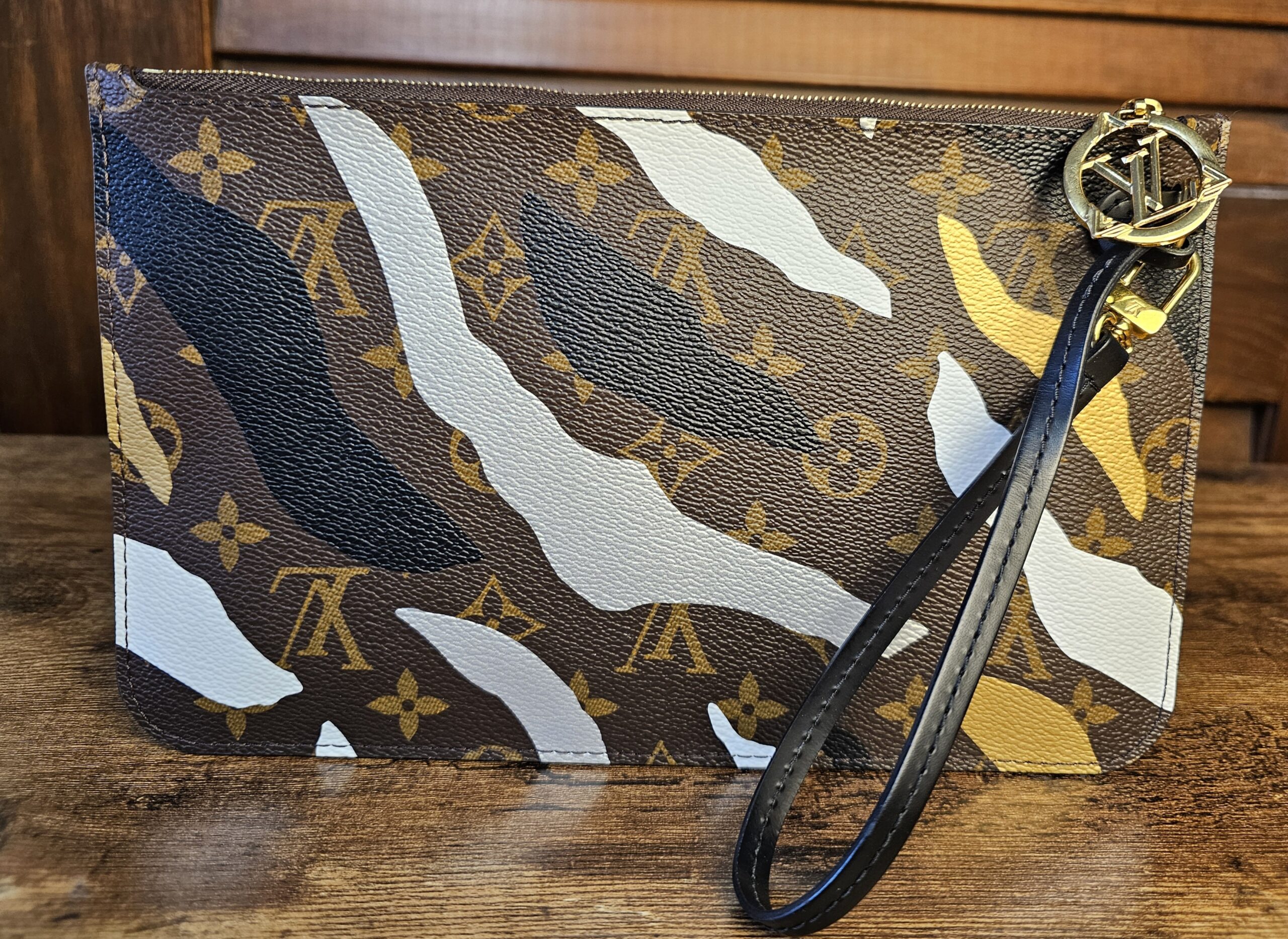 Neverfull league of legends Pouch