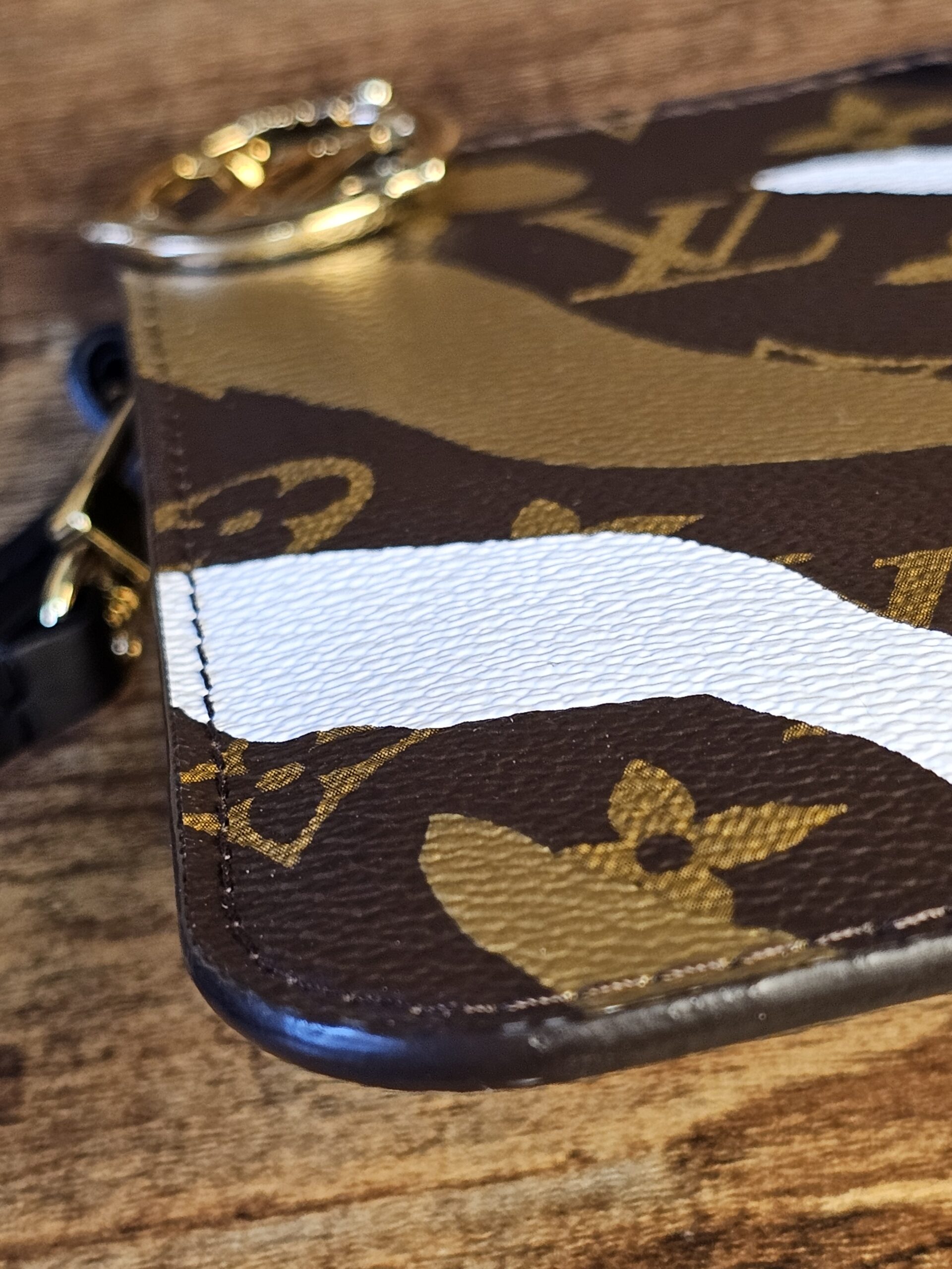 Neverfull league of legends Pouch - Image 10