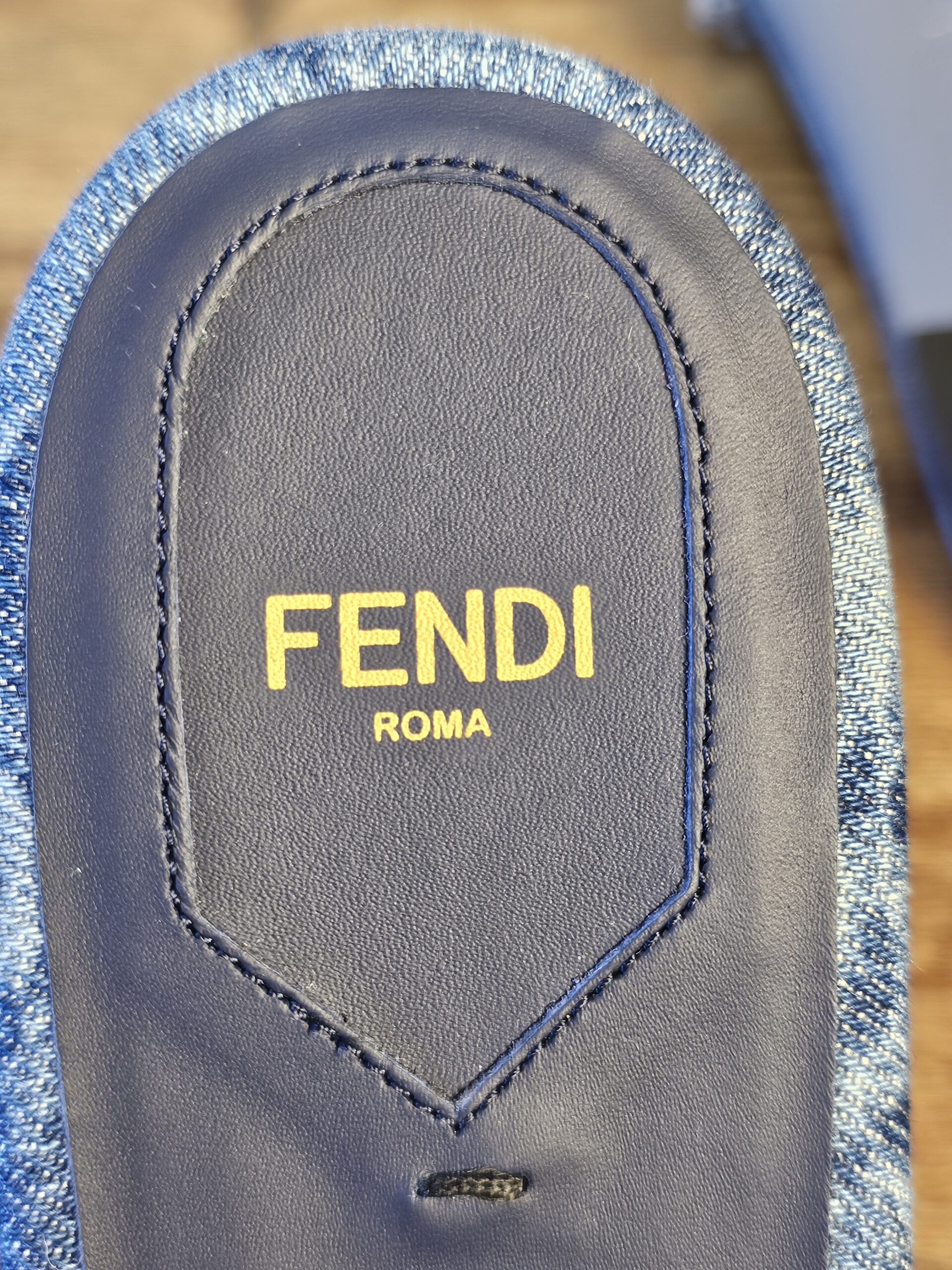 Denim slides with fringe - Image 8