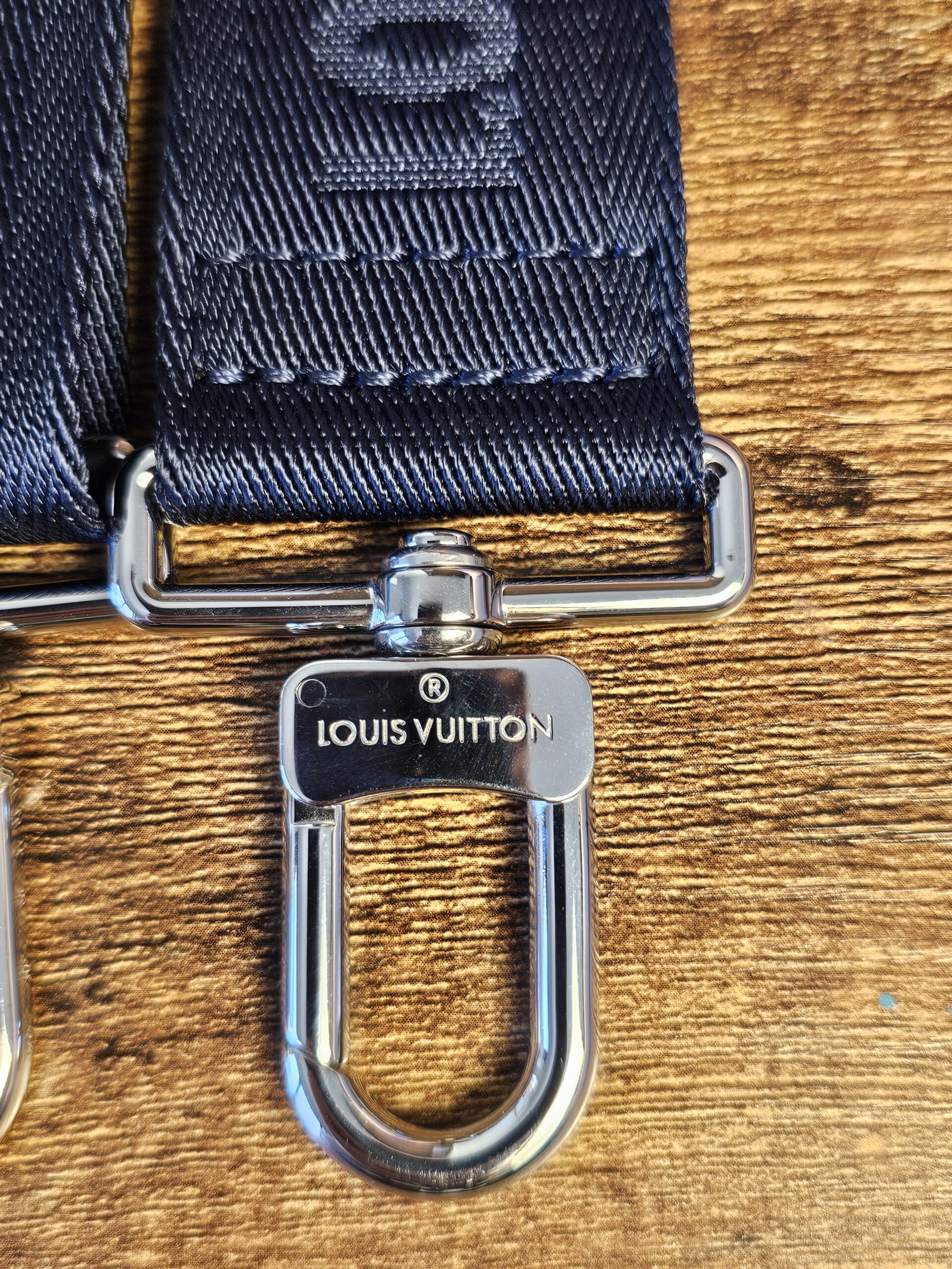 Bandouliere navy strap - Image 6