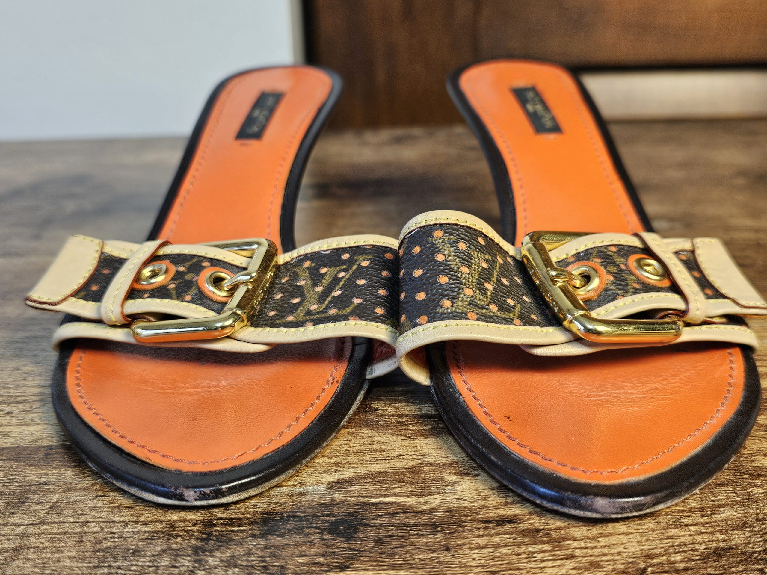 Kitchen Heels - Image 4