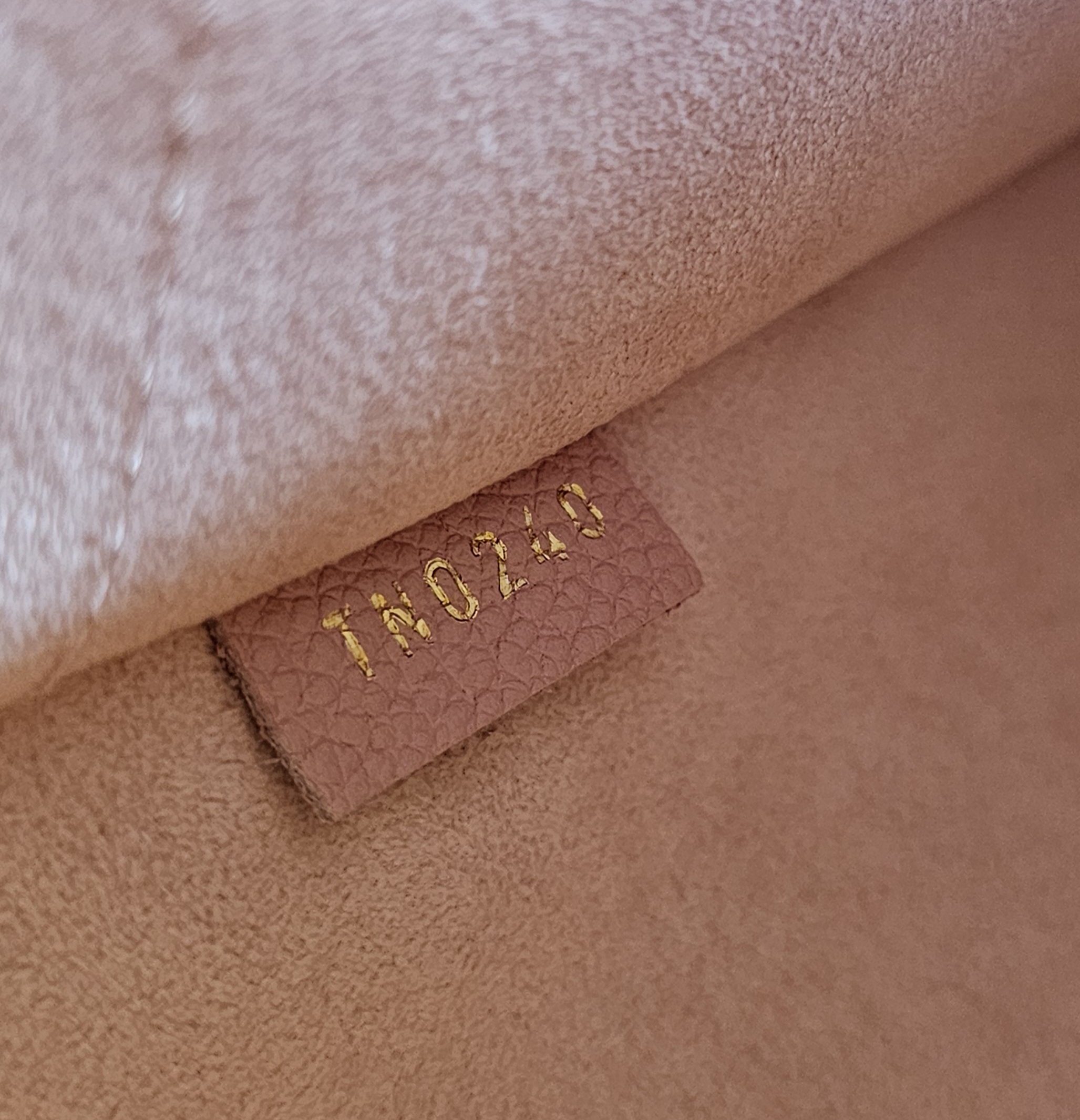 Daily Pouch - Image 12