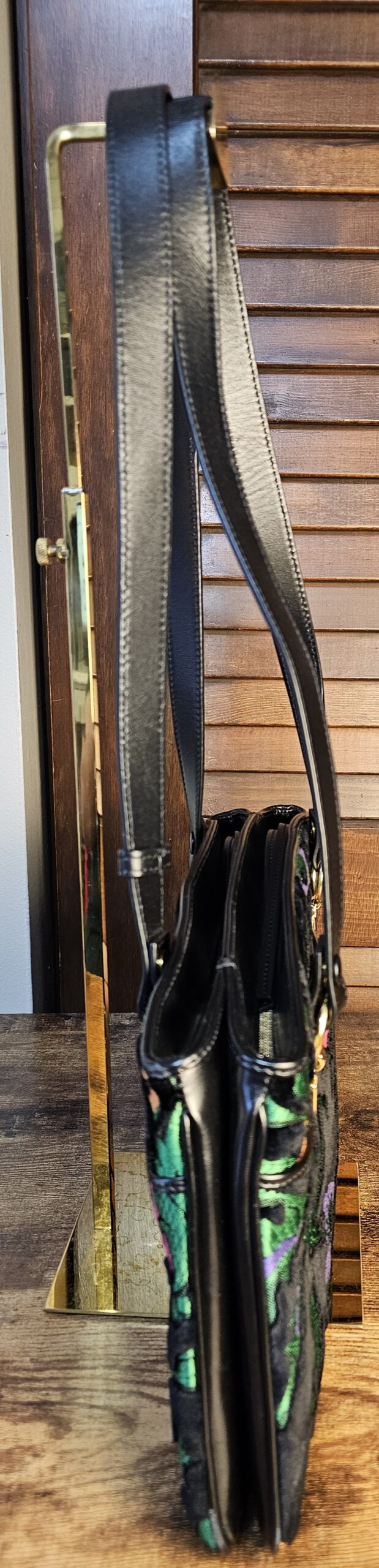 Arli Shoulder Bag - Image 5