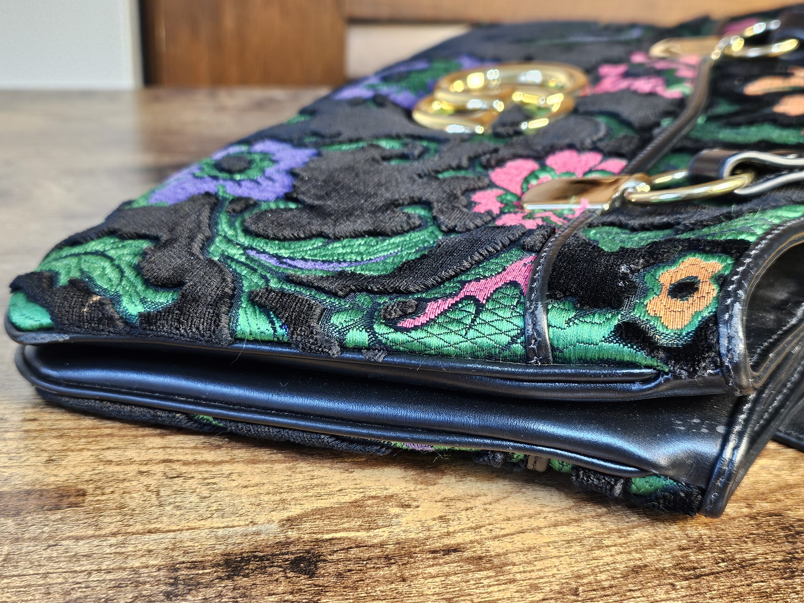 Arli Shoulder Bag - Image 16