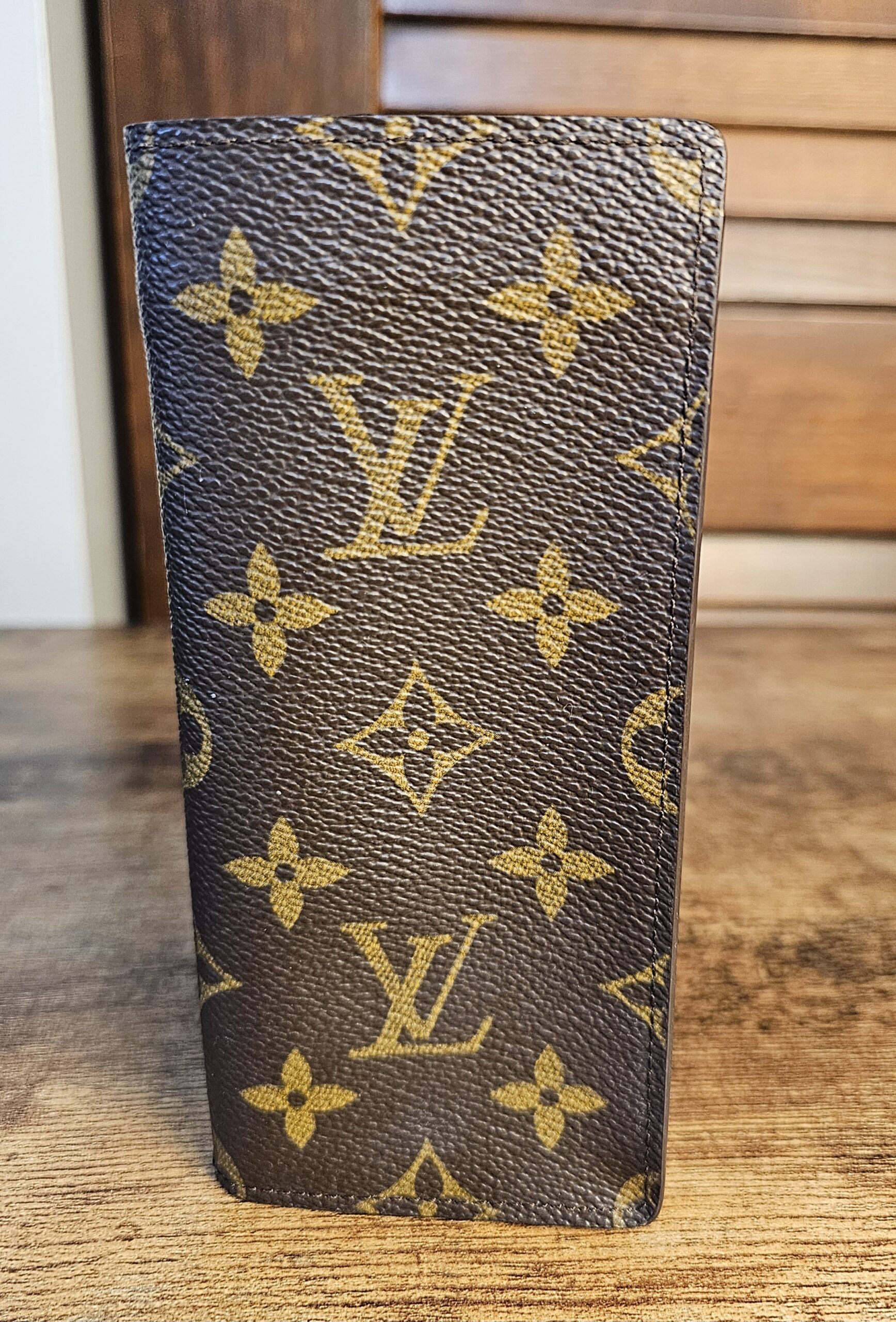 Euti Sunglasses Case