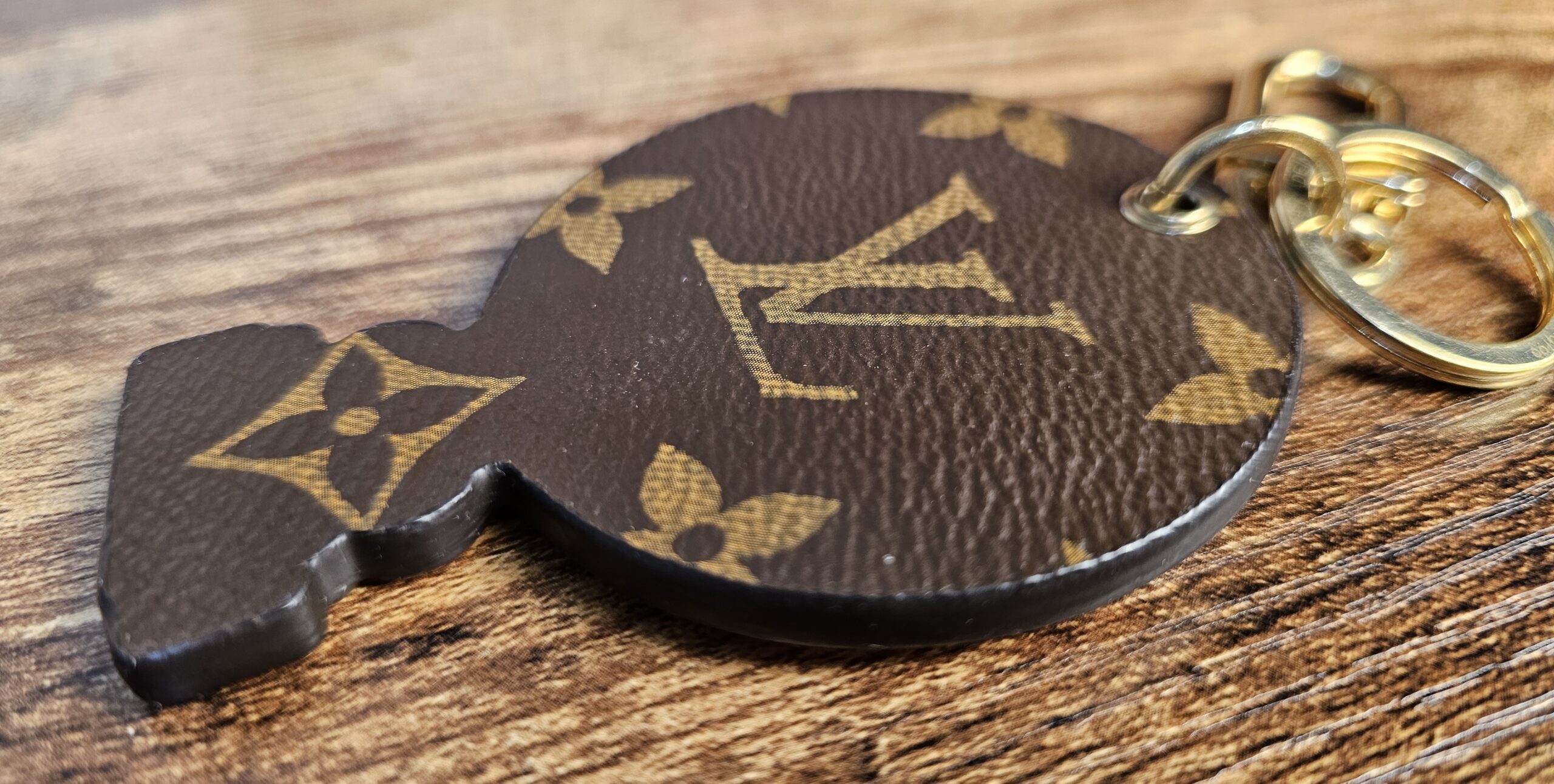 Vivienne Hot Air Balloon Key Holder - Image 8