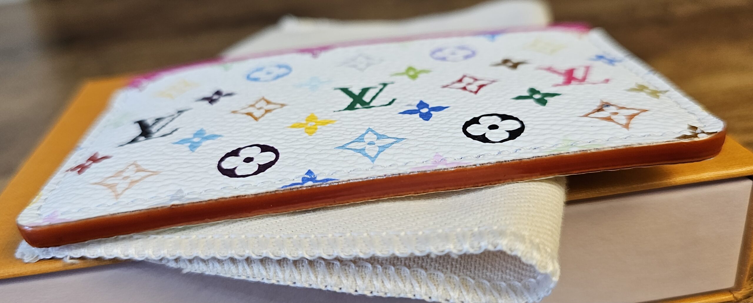 Multicolor card holder - Image 7