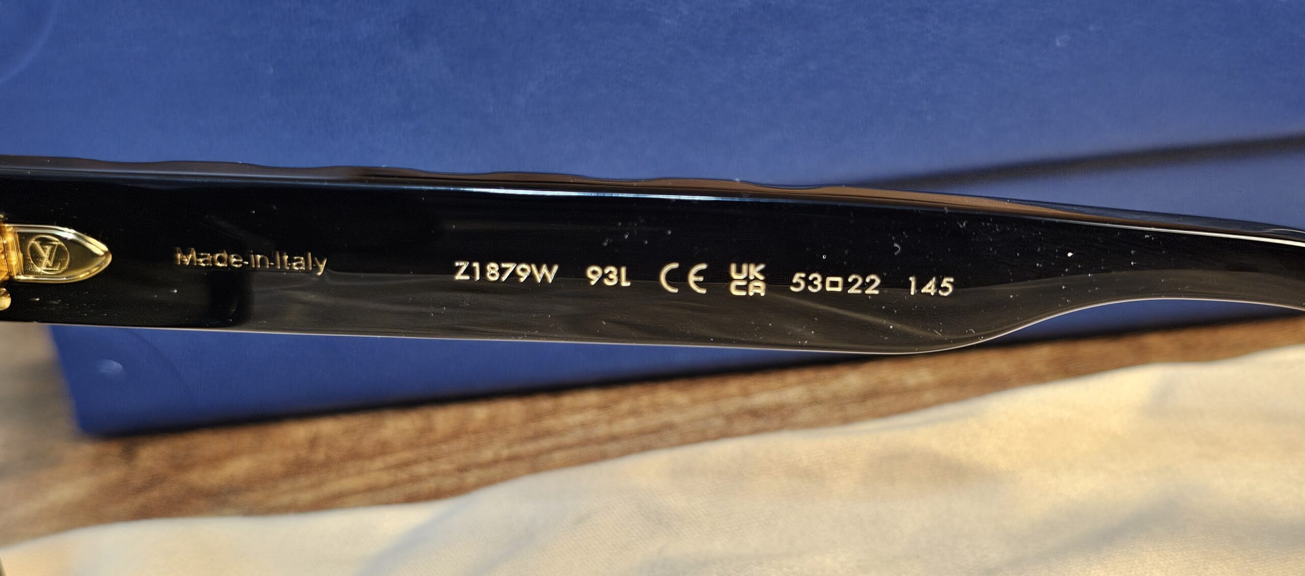 Empreinte Light Round Sunglasses - Image 10