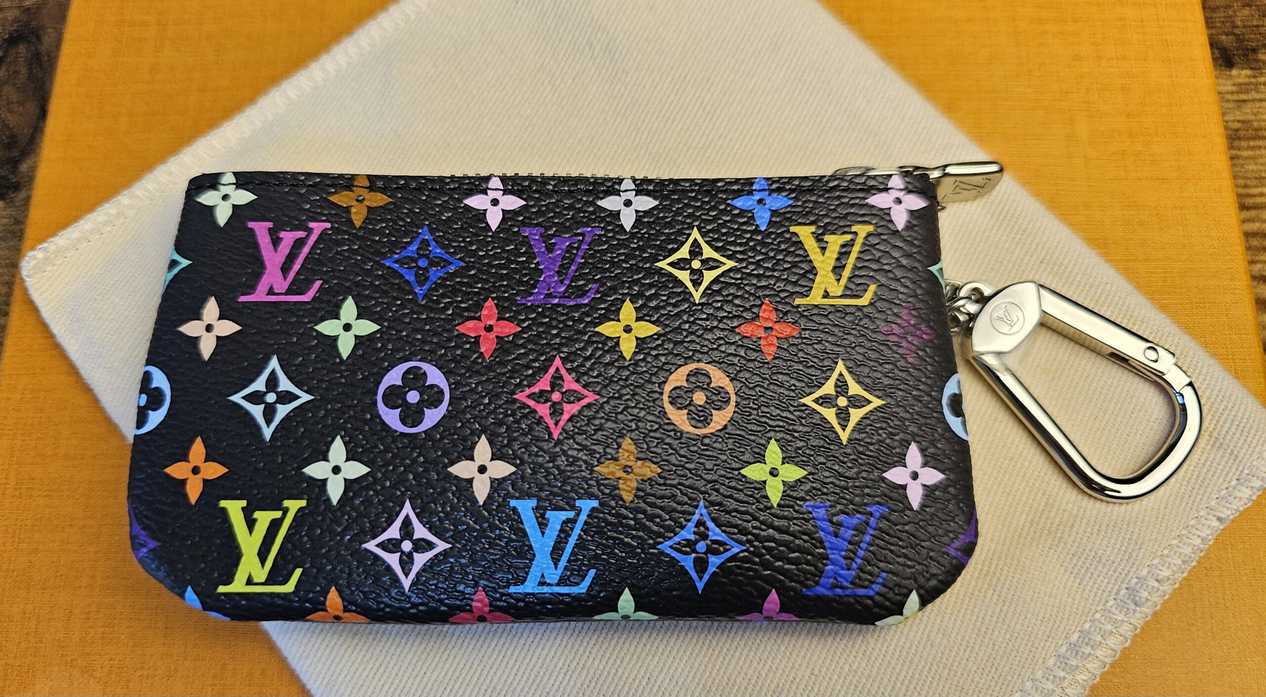 Multicolor key pouch - Image 3