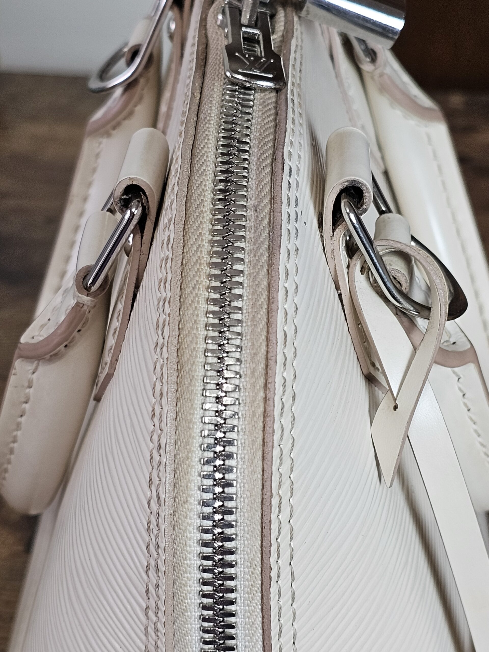 Alma BB Epi Quartz - Image 18