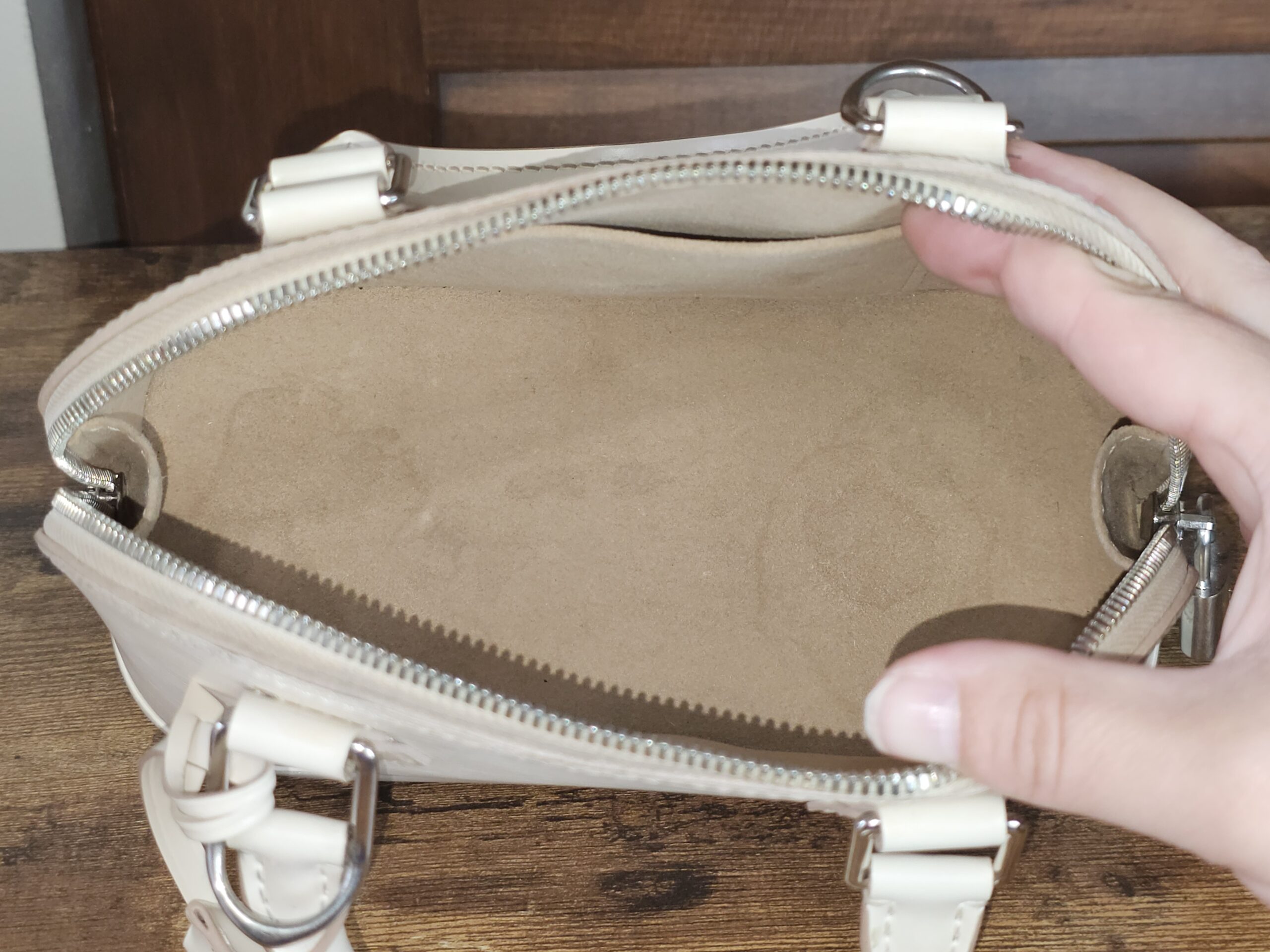 Alma BB Epi Quartz - Image 25