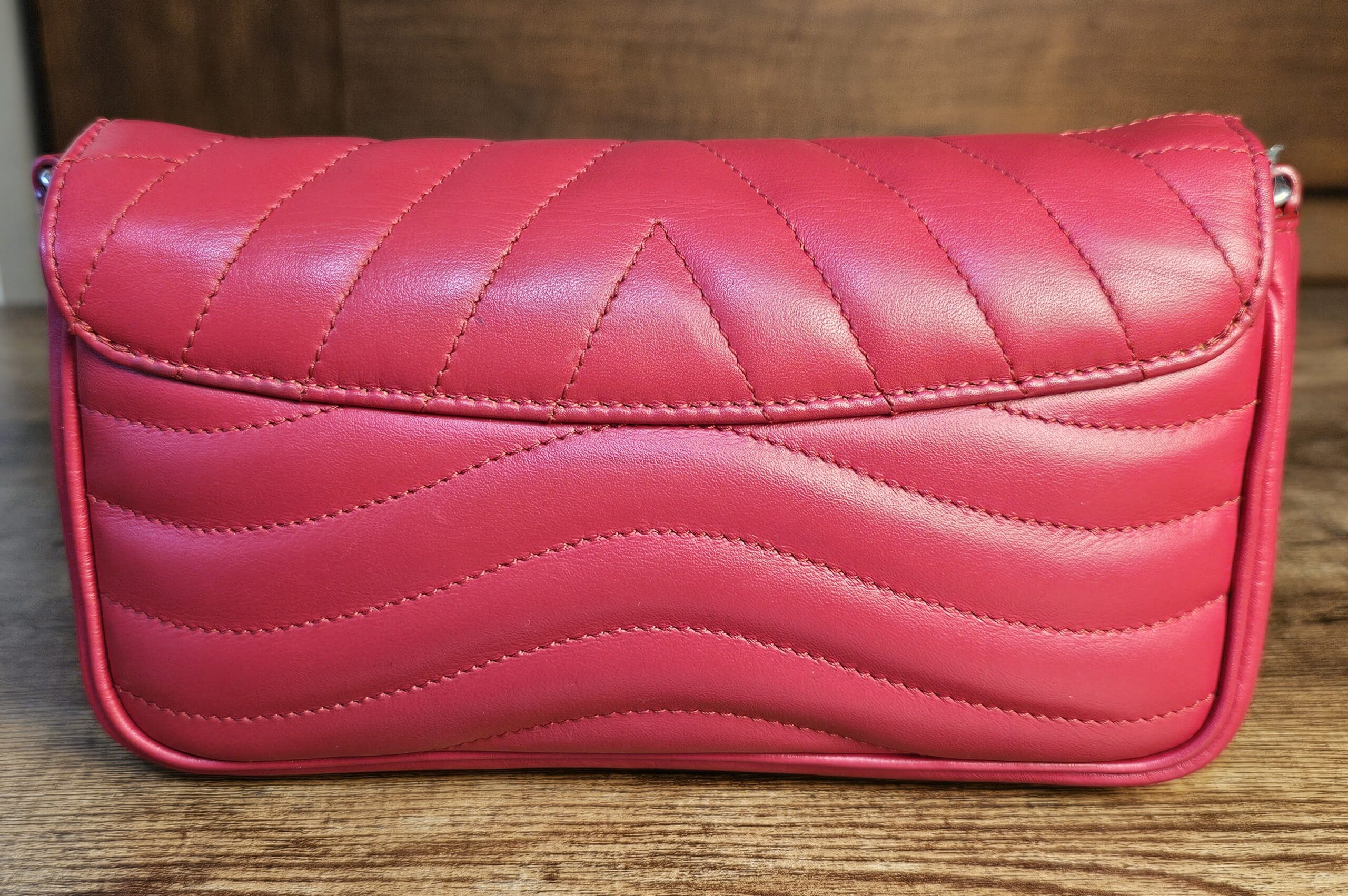 Red New Wave - Image 6