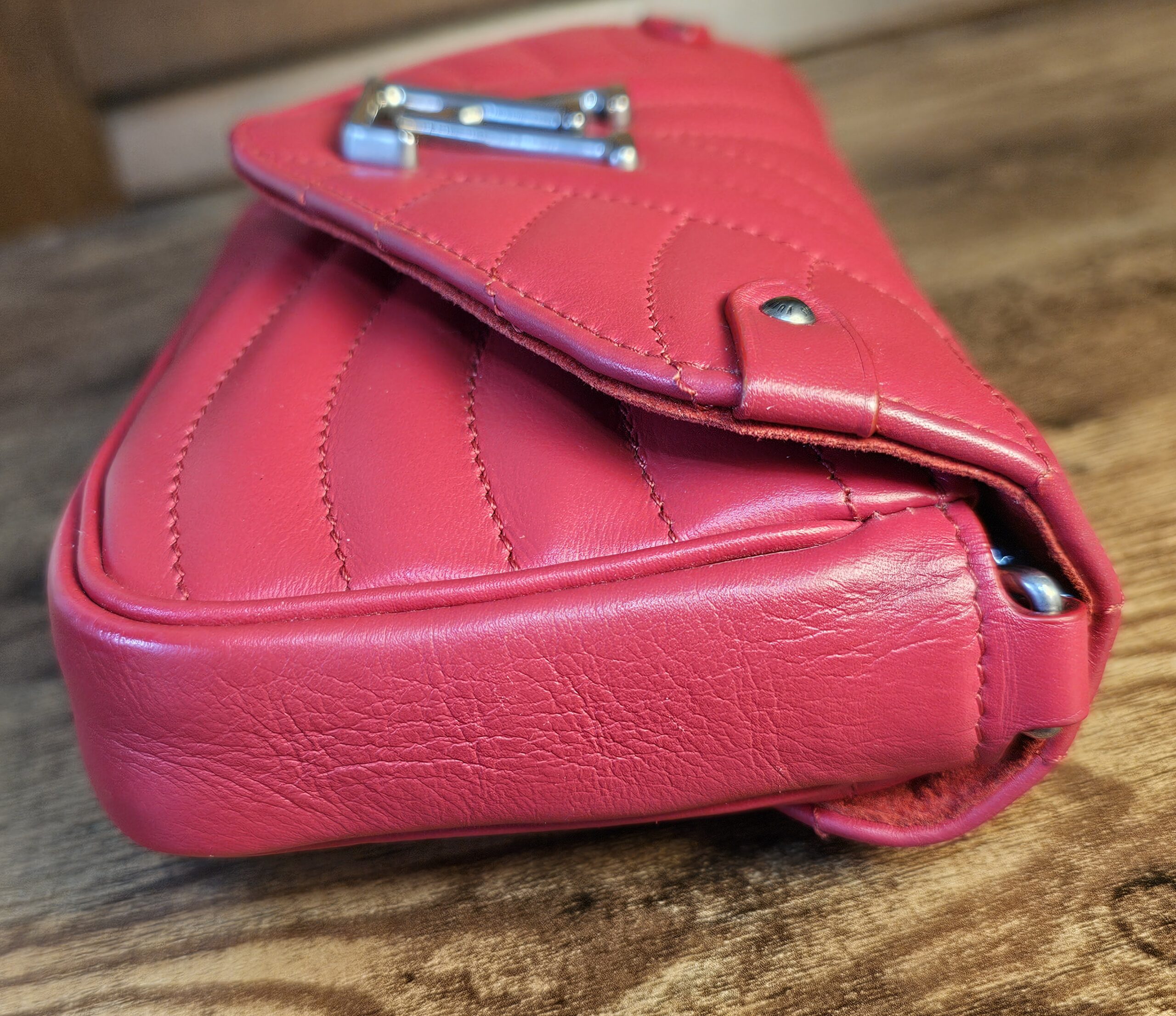 Red New Wave - Image 8