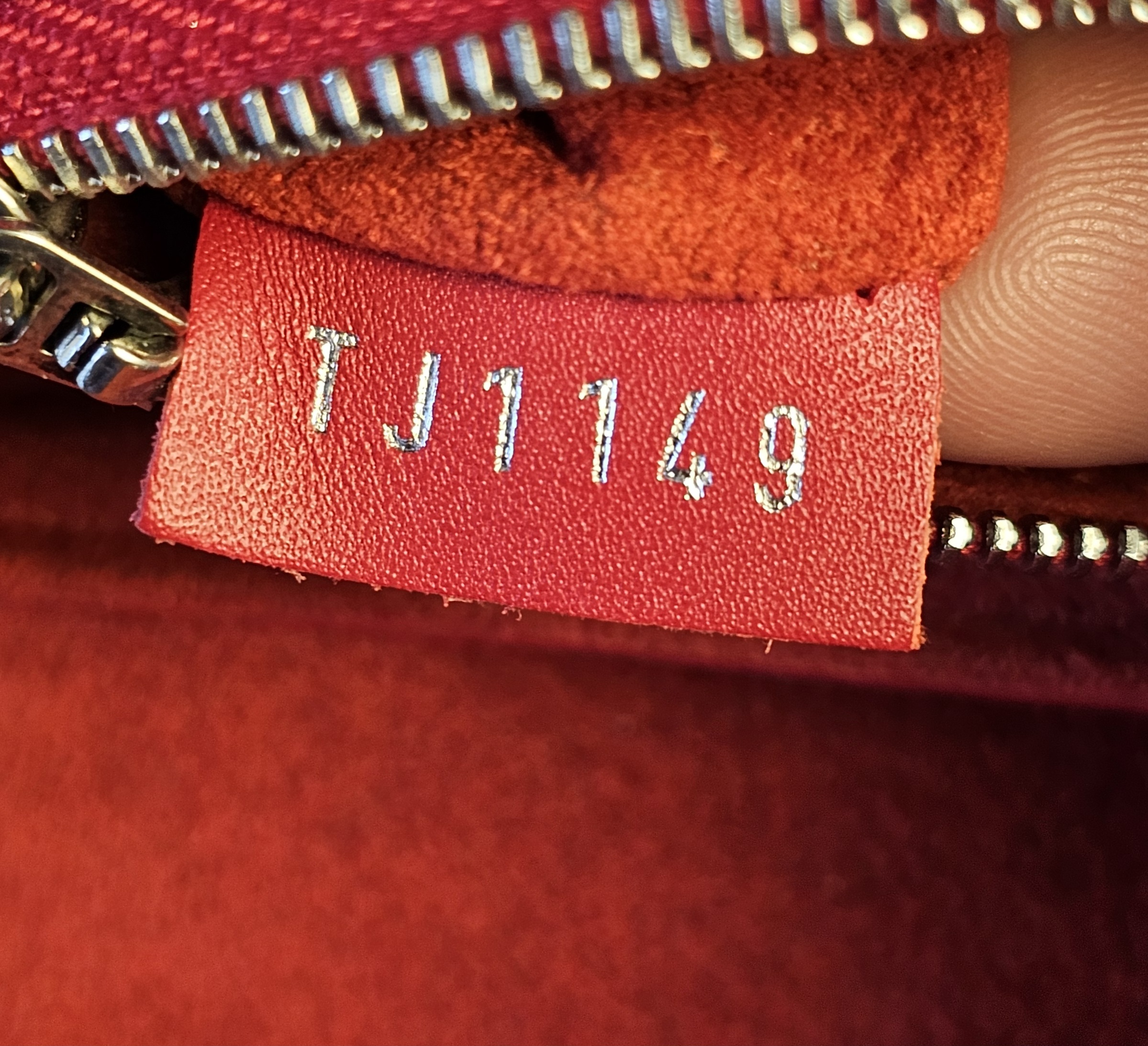 Red New Wave - Image 20