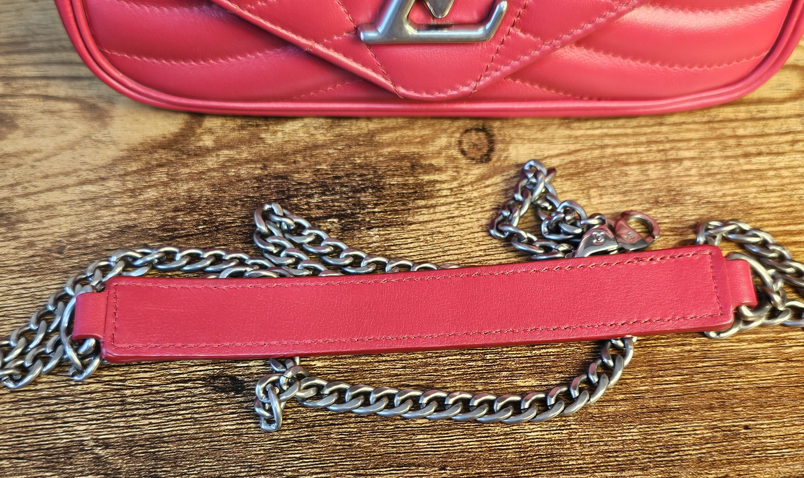 Red New Wave - Image 22