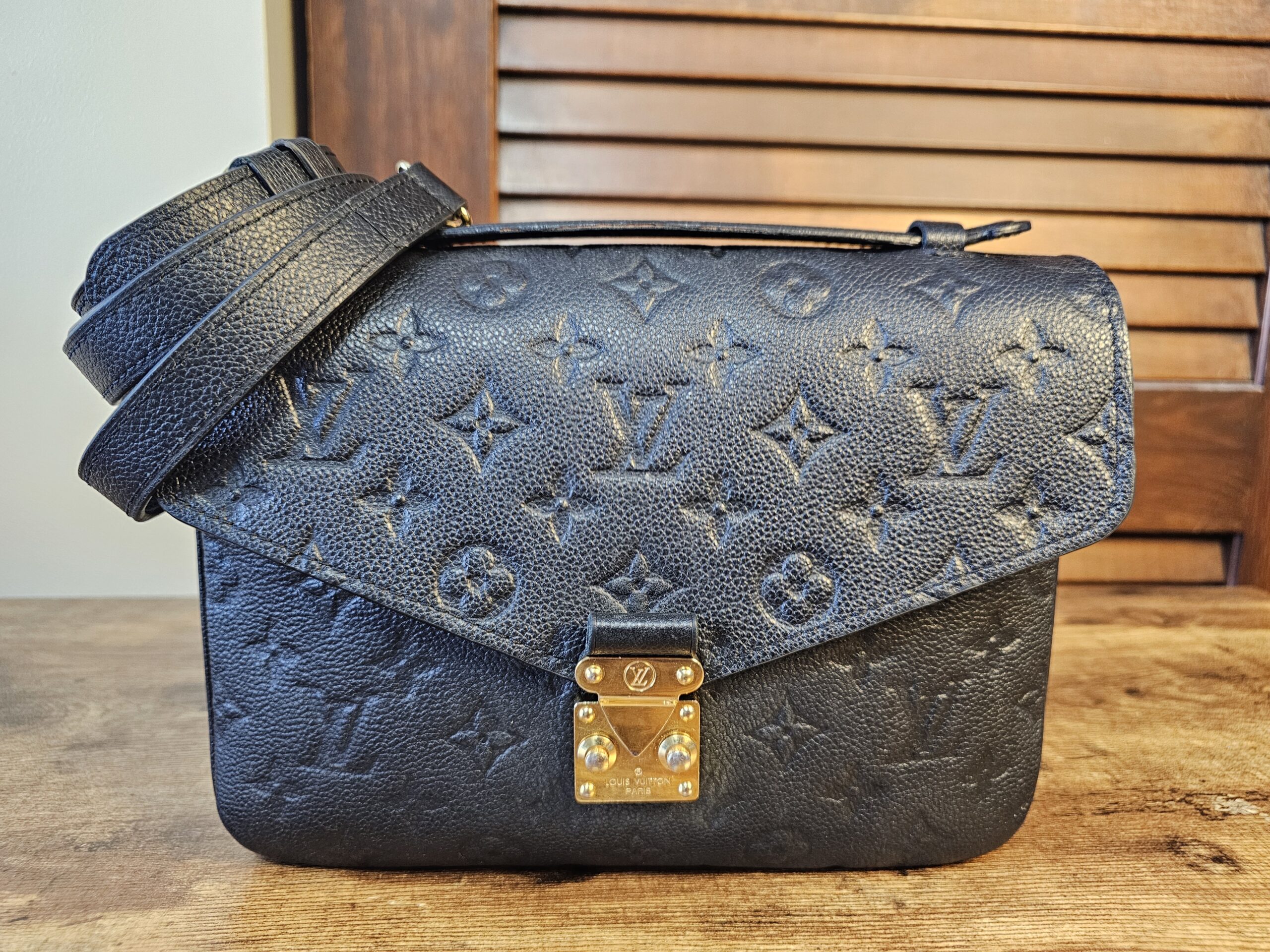 Pochette Metis Empreinte Noir
