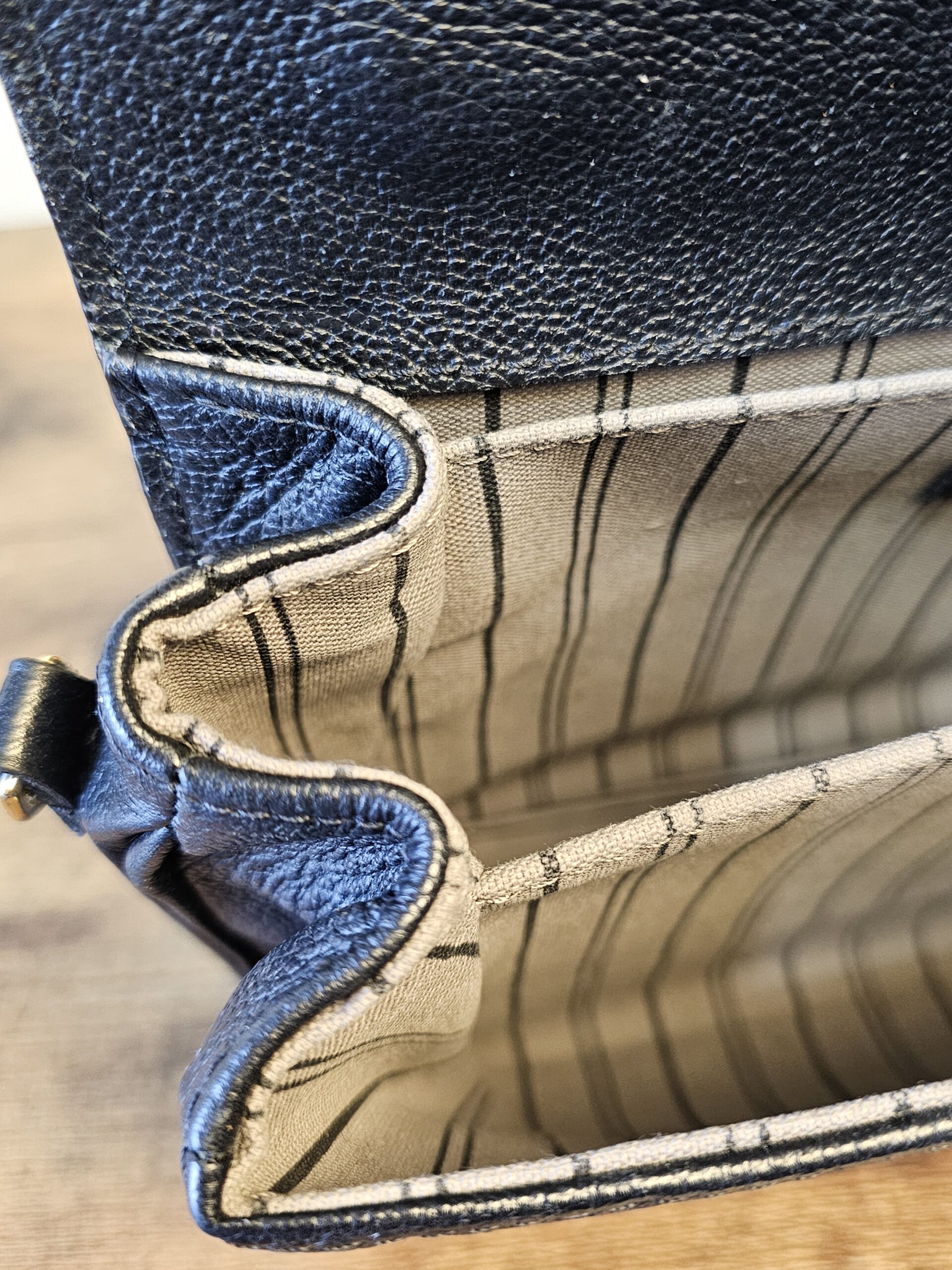 Pochette Metis Empreinte Noir - Image 18