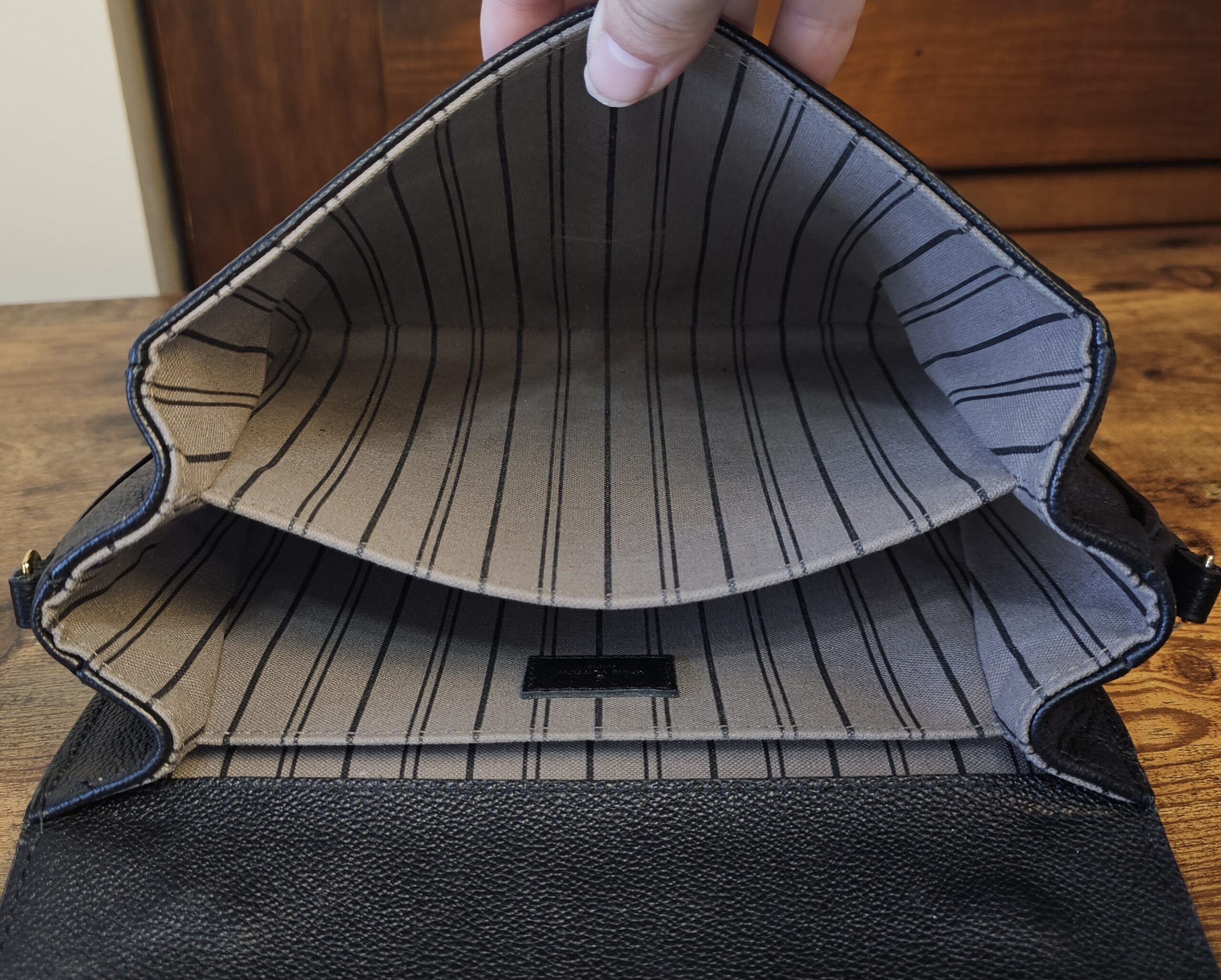 Pochette Metis Empreinte Noir - Image 20