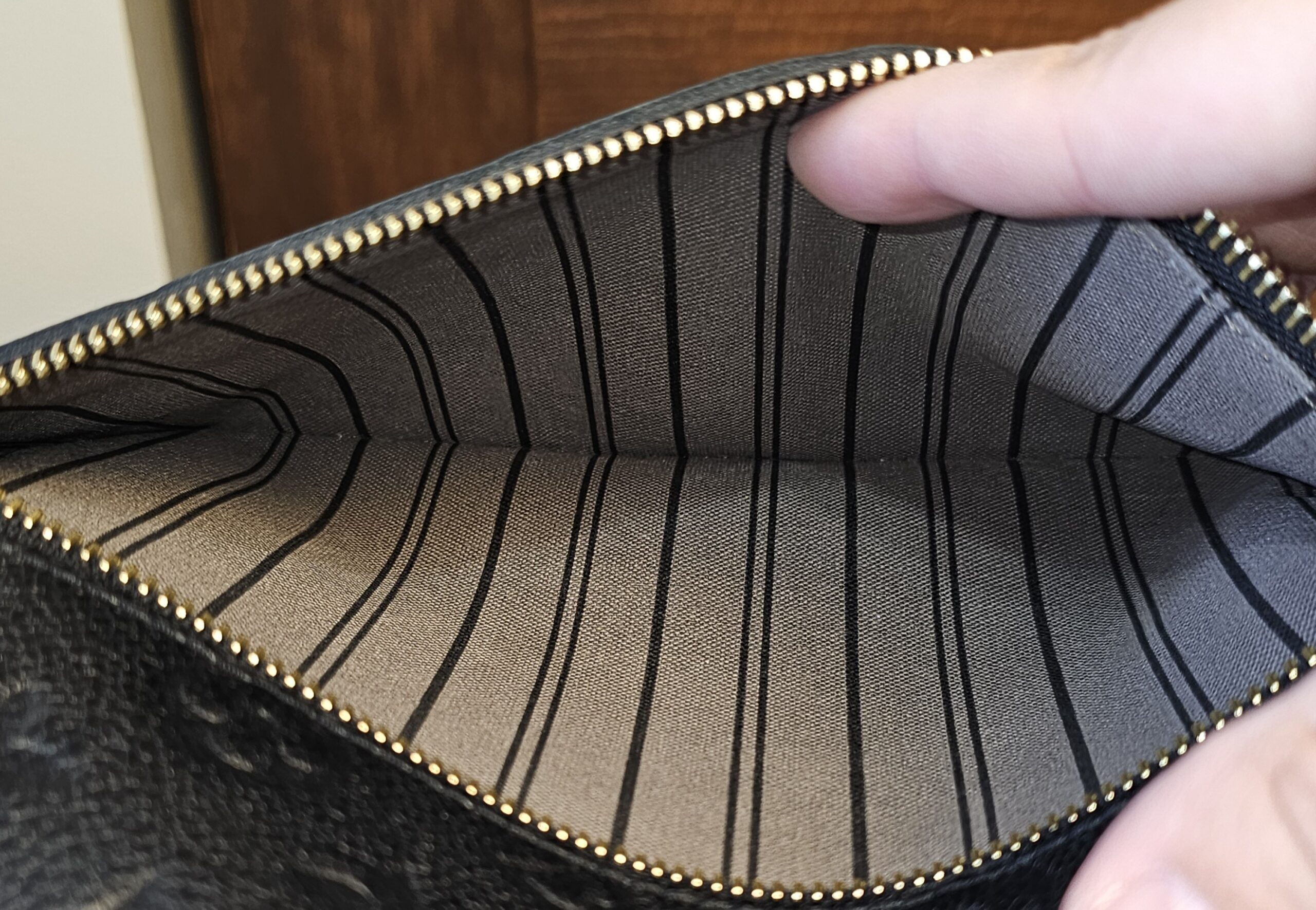 Pochette Metis Empreinte Noir - Image 24